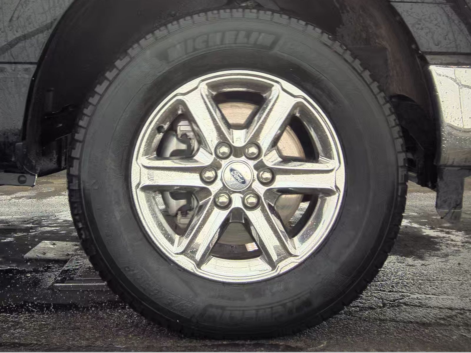 2024 Ford F-150 XLT AWD