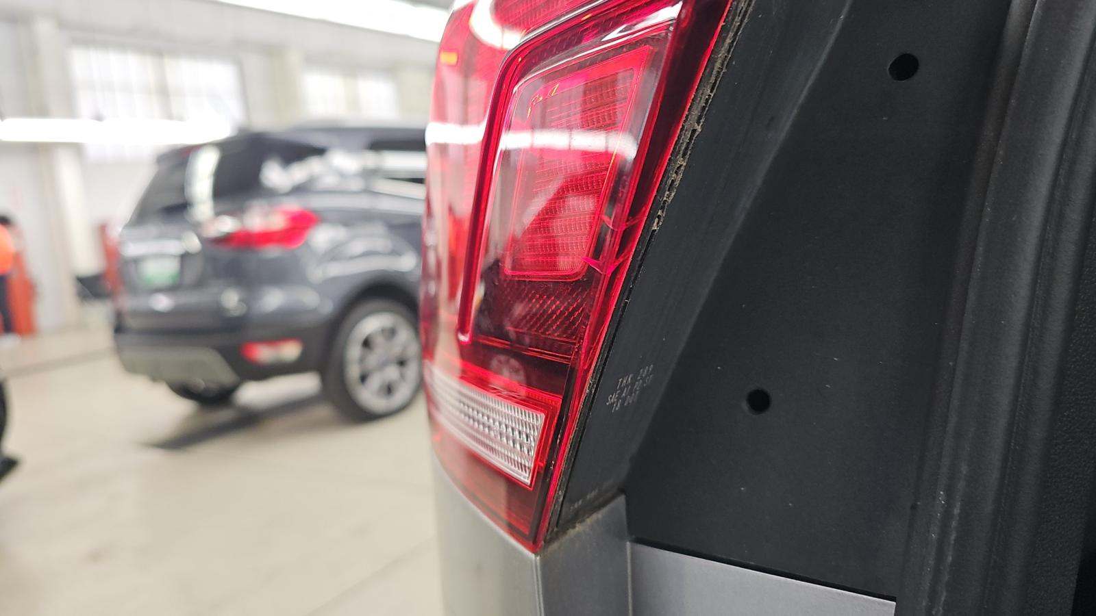 2022 Volkswagen Tiguan 2.0T SE R-Line Black AWD