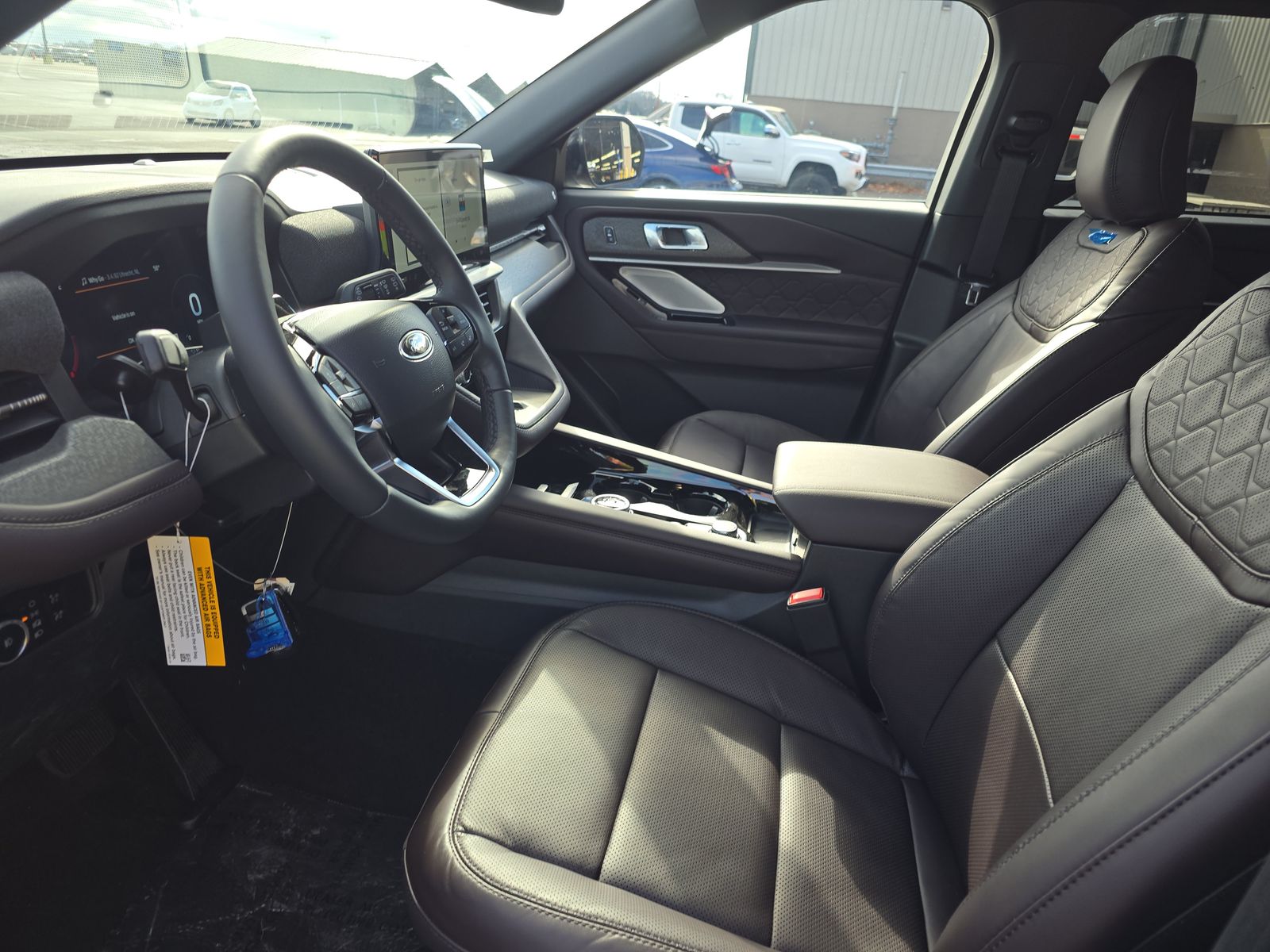 2025 Ford Explorer Platinum AWD