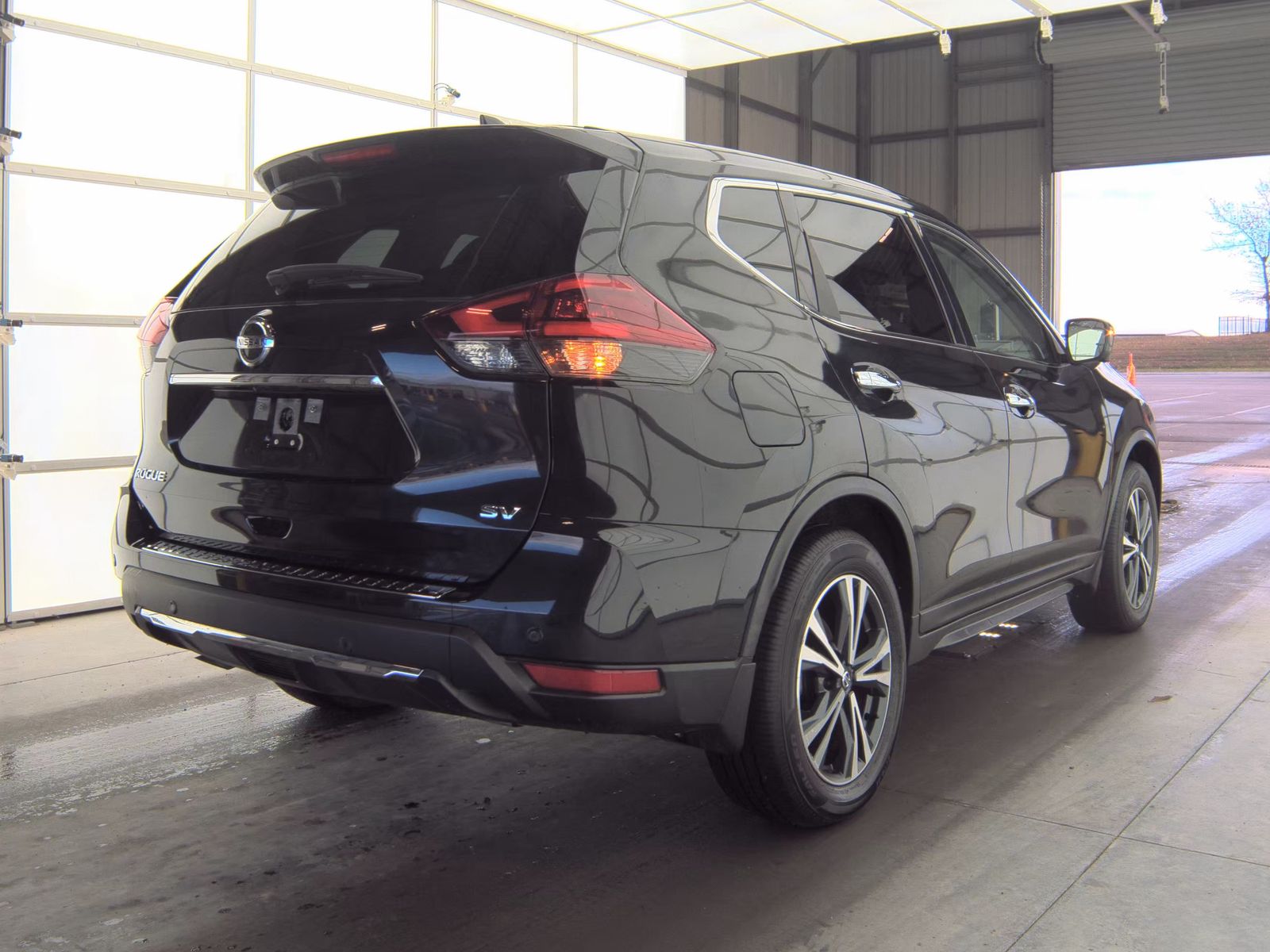 2020 Nissan Rogue SV FWD