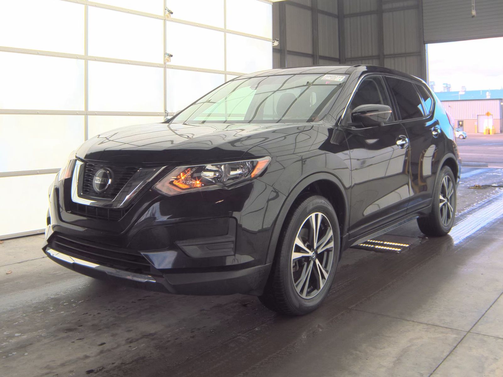 2020 Nissan Rogue SV FWD