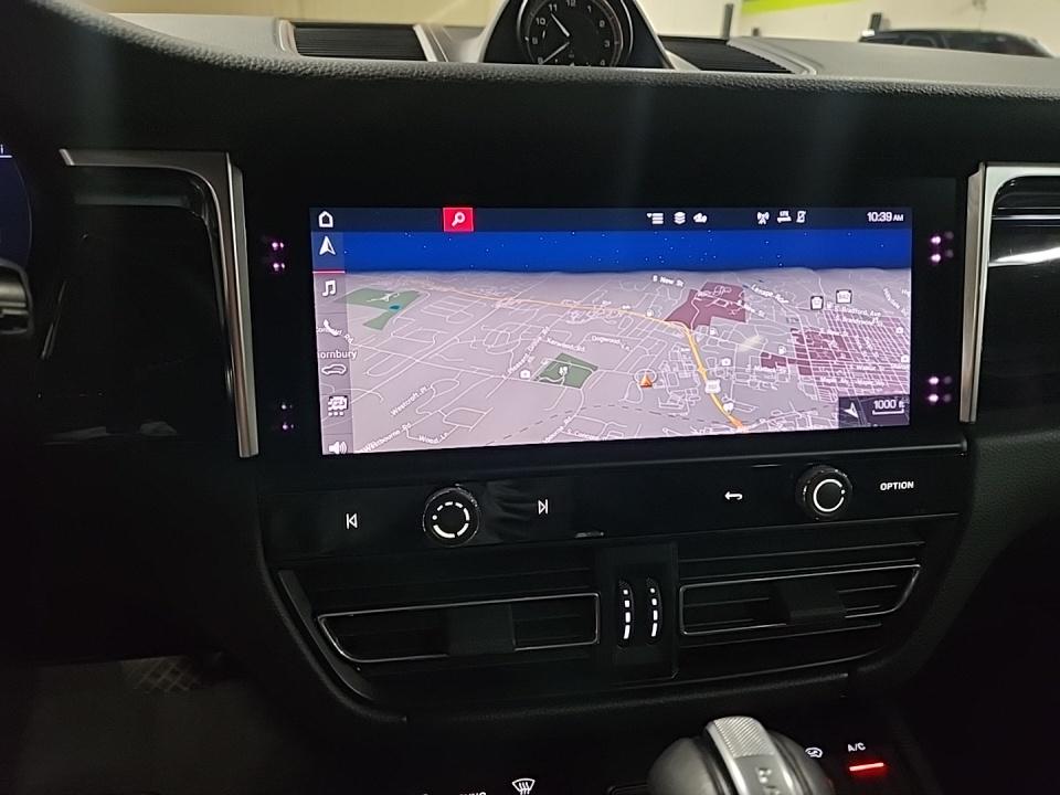 2023 Porsche Macan Base AWD