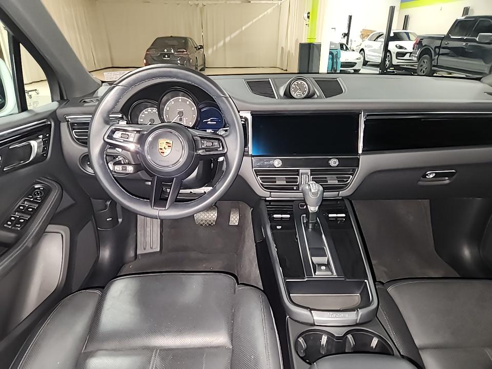 2023 Porsche Macan Base AWD
