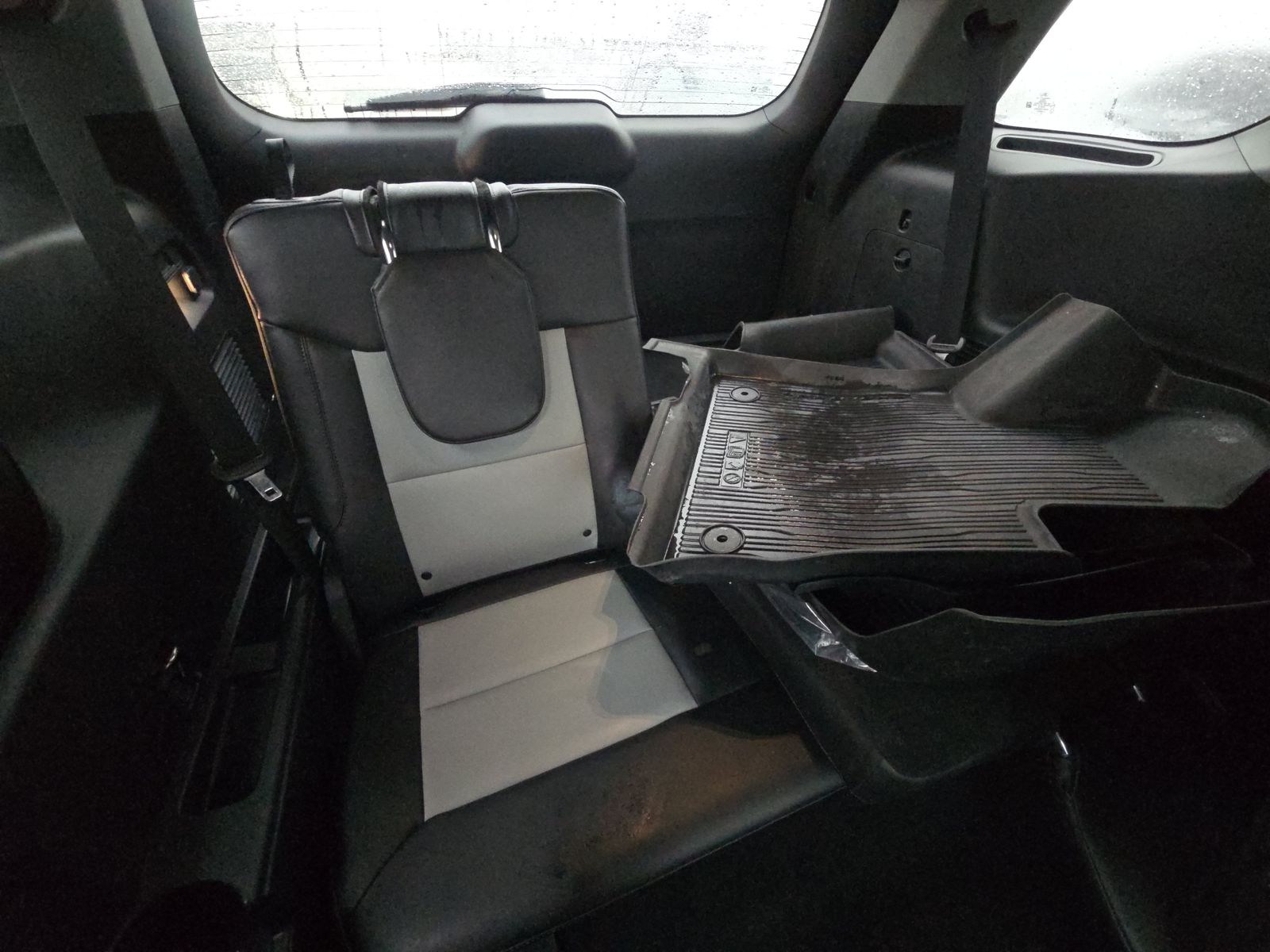 2022 Ford Explorer XLT AWD