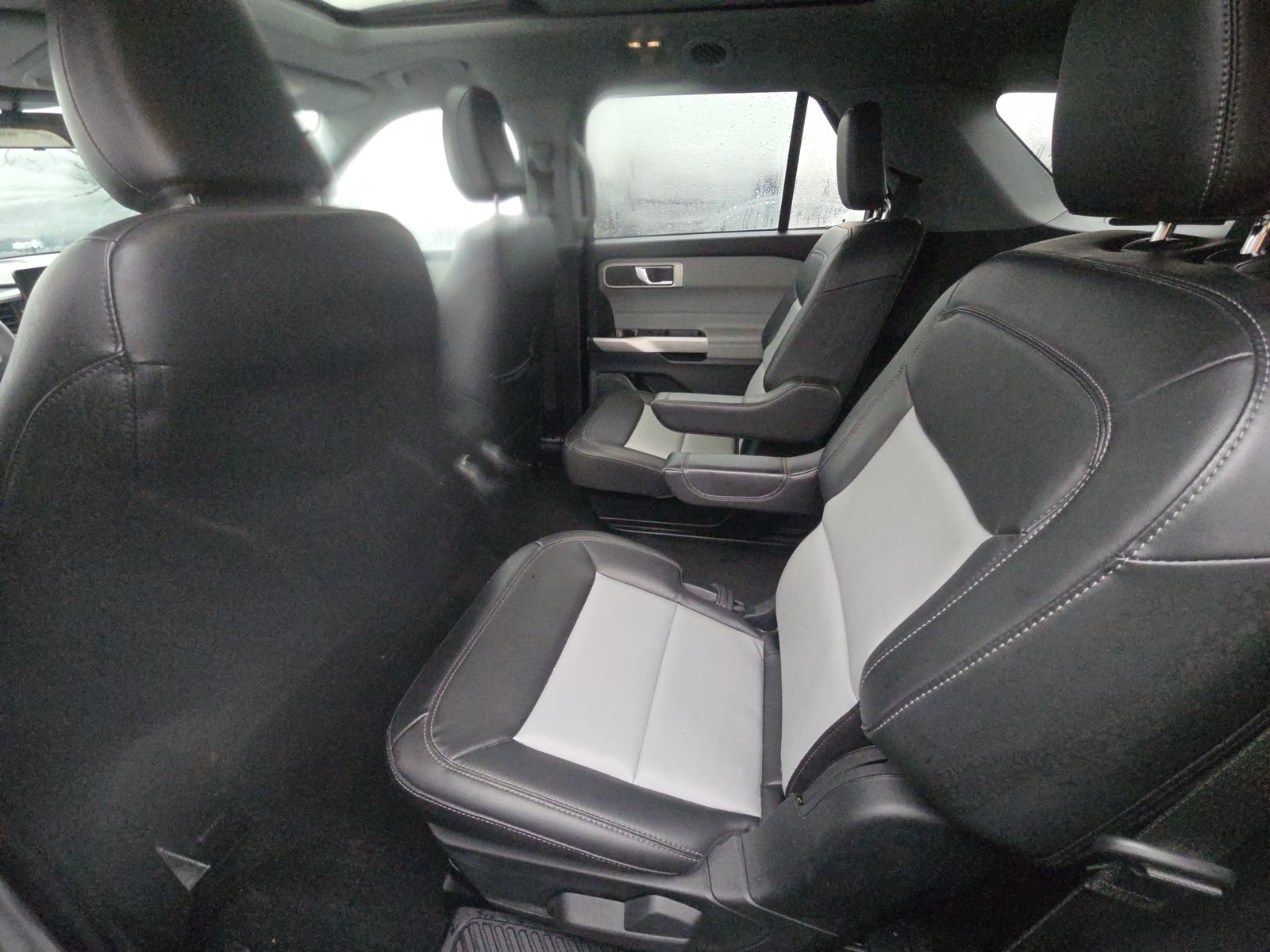 2022 Ford Explorer XLT AWD