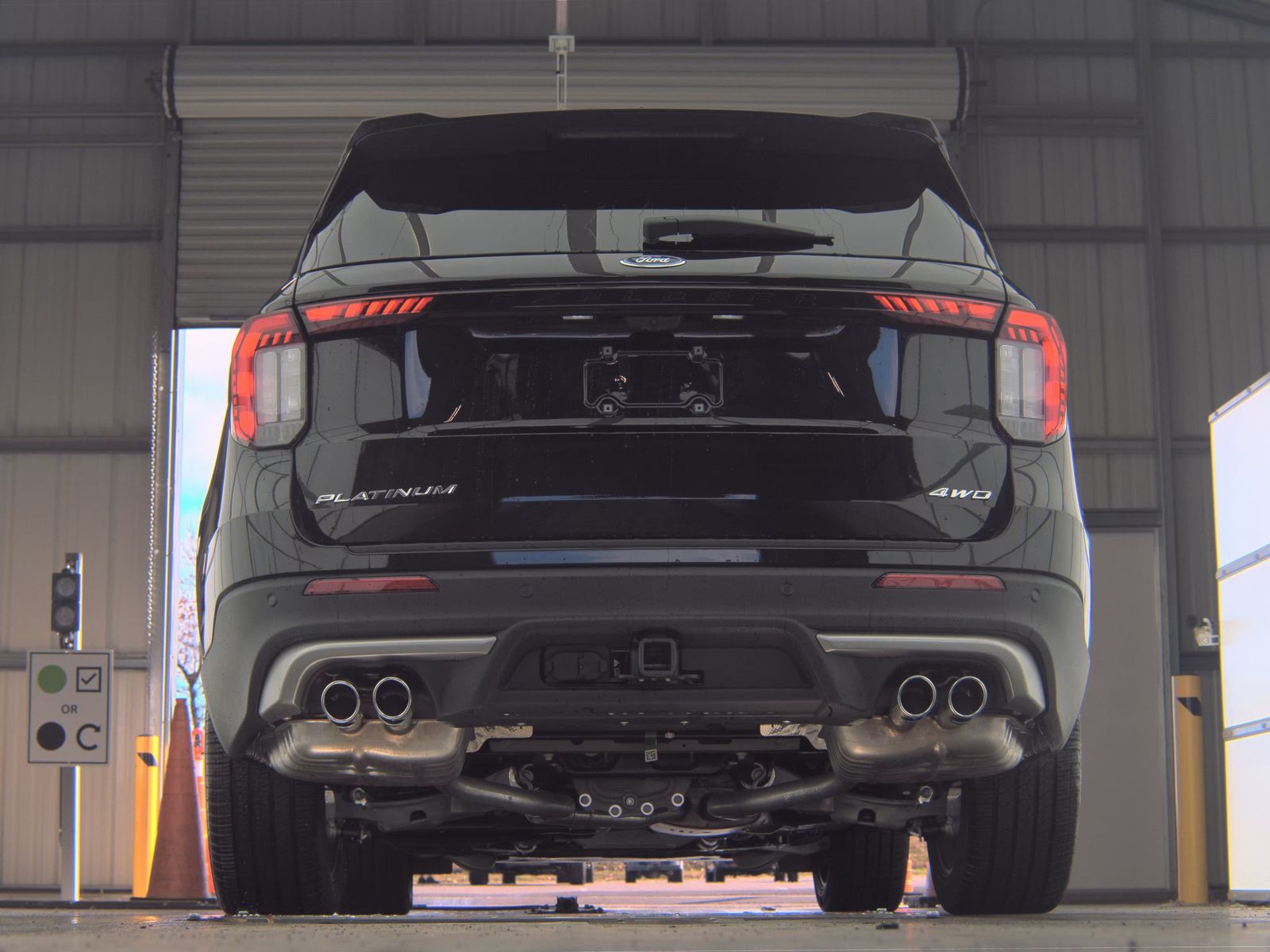 2025 Ford Explorer Platinum AWD