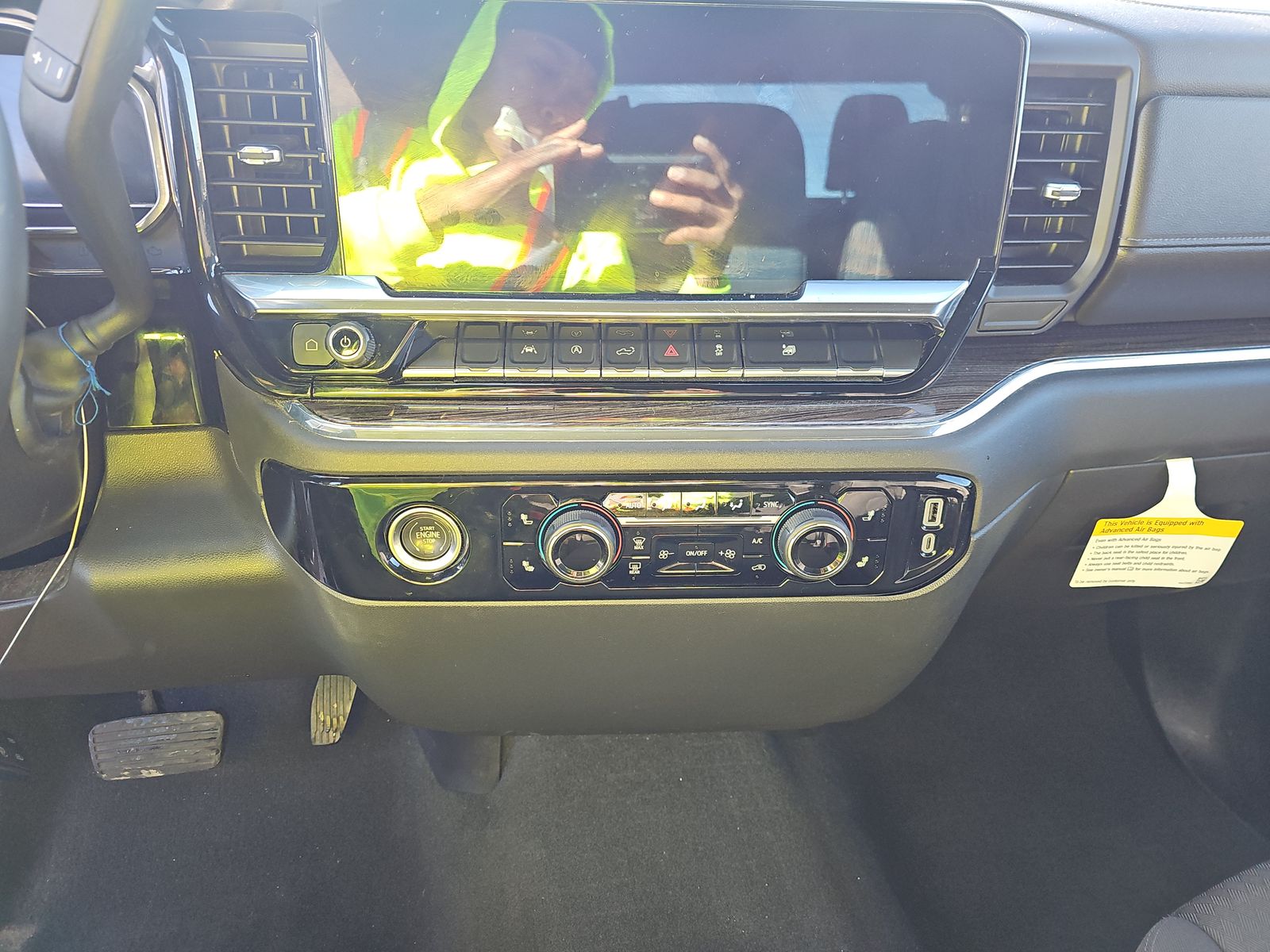 2024 Chevrolet Silverado 1500 LT RWD