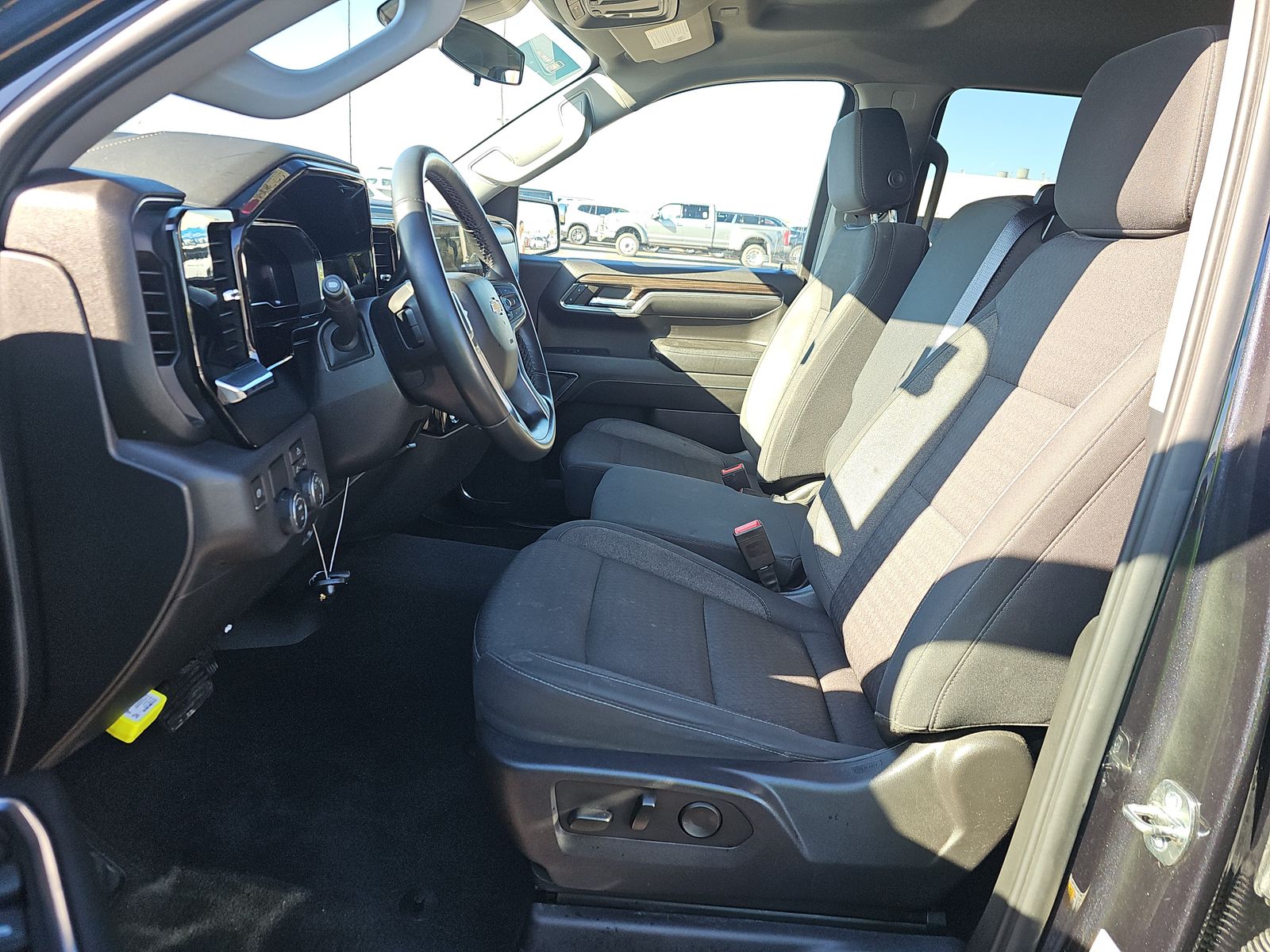 2024 Chevrolet Silverado 1500 LT RWD