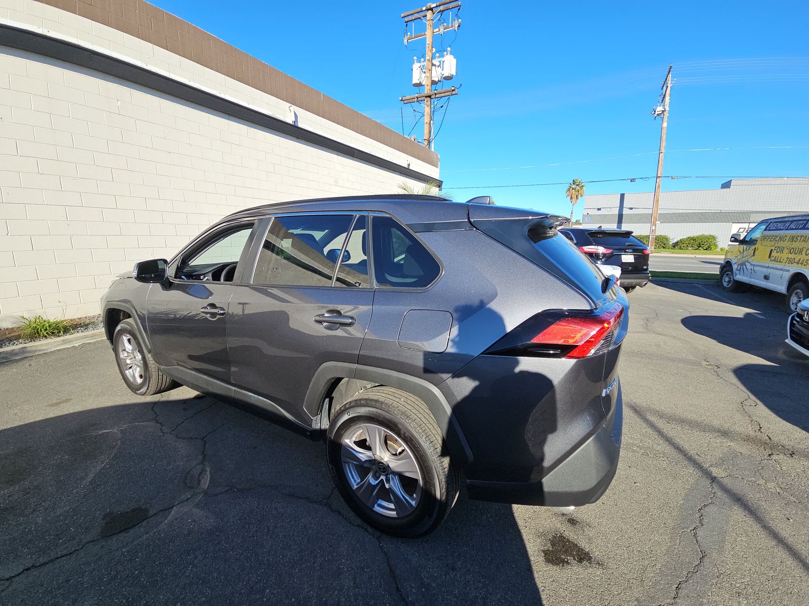 2025 Toyota RAV4 XLE AWD