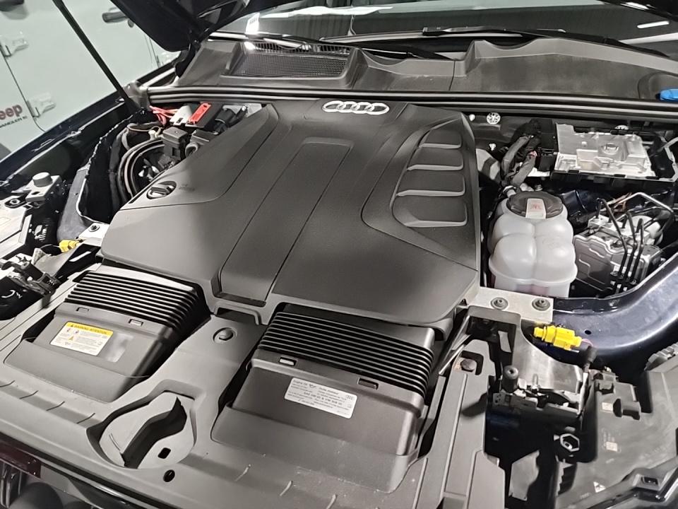 2025 Audi Q7 Premium Plus AWD