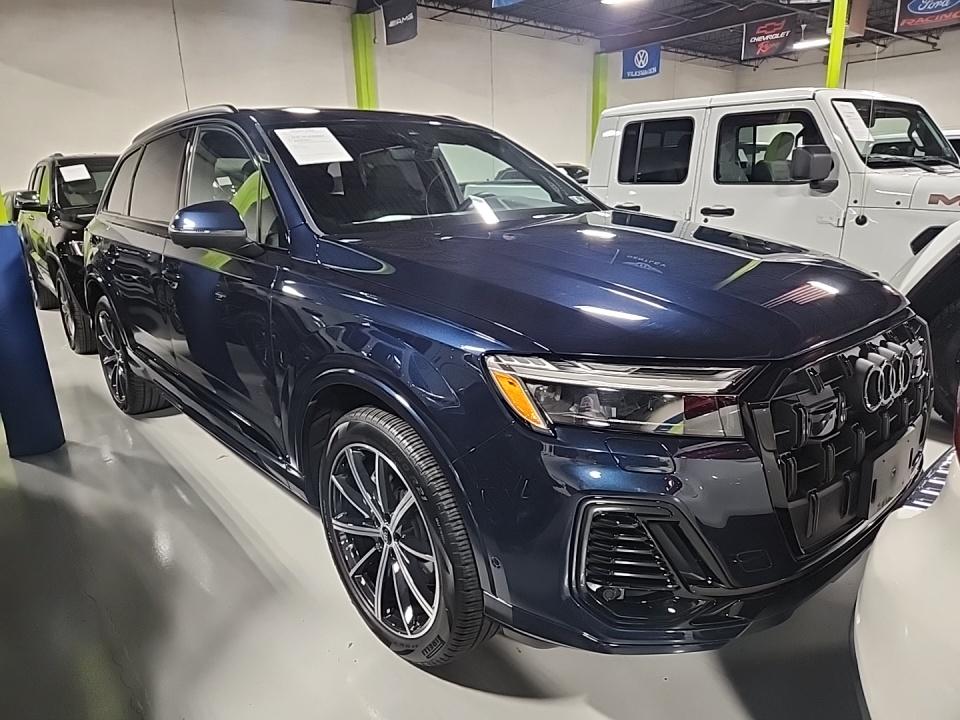 2025 Audi Q7 Premium Plus AWD