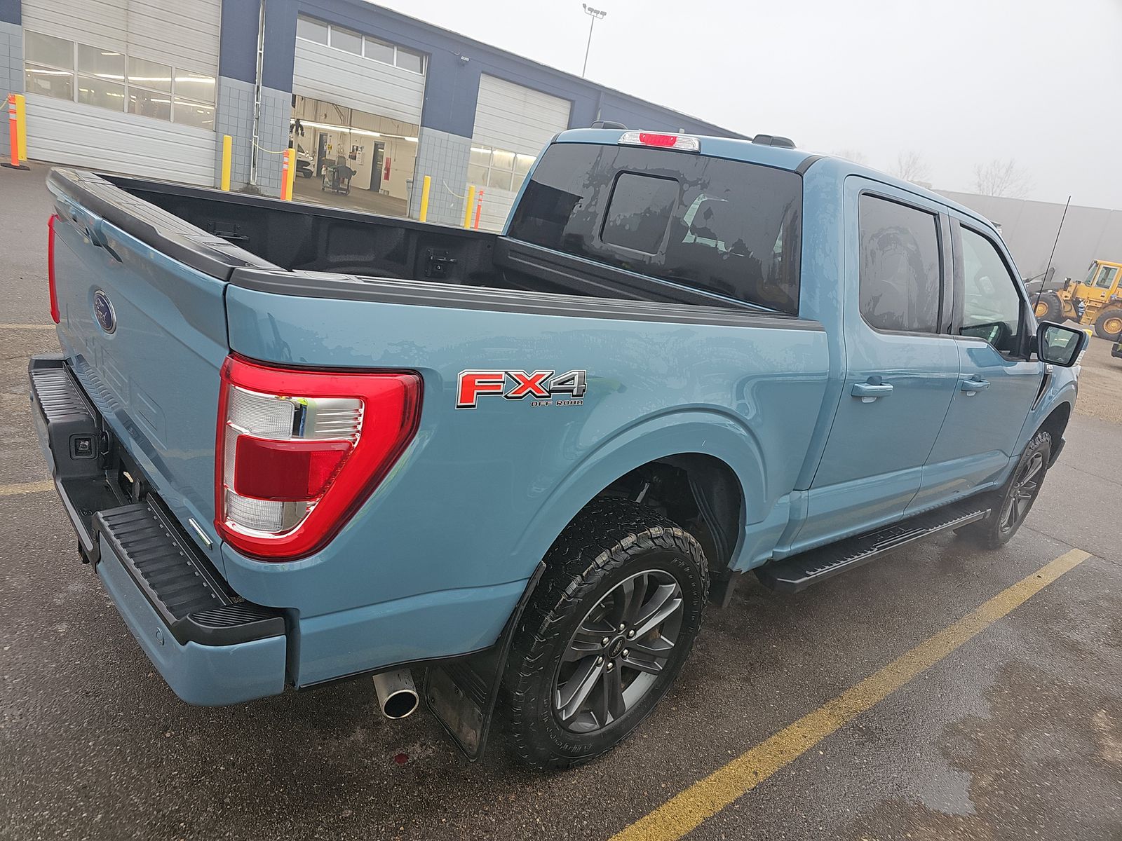 2023 Ford F-150 Lariat AWD