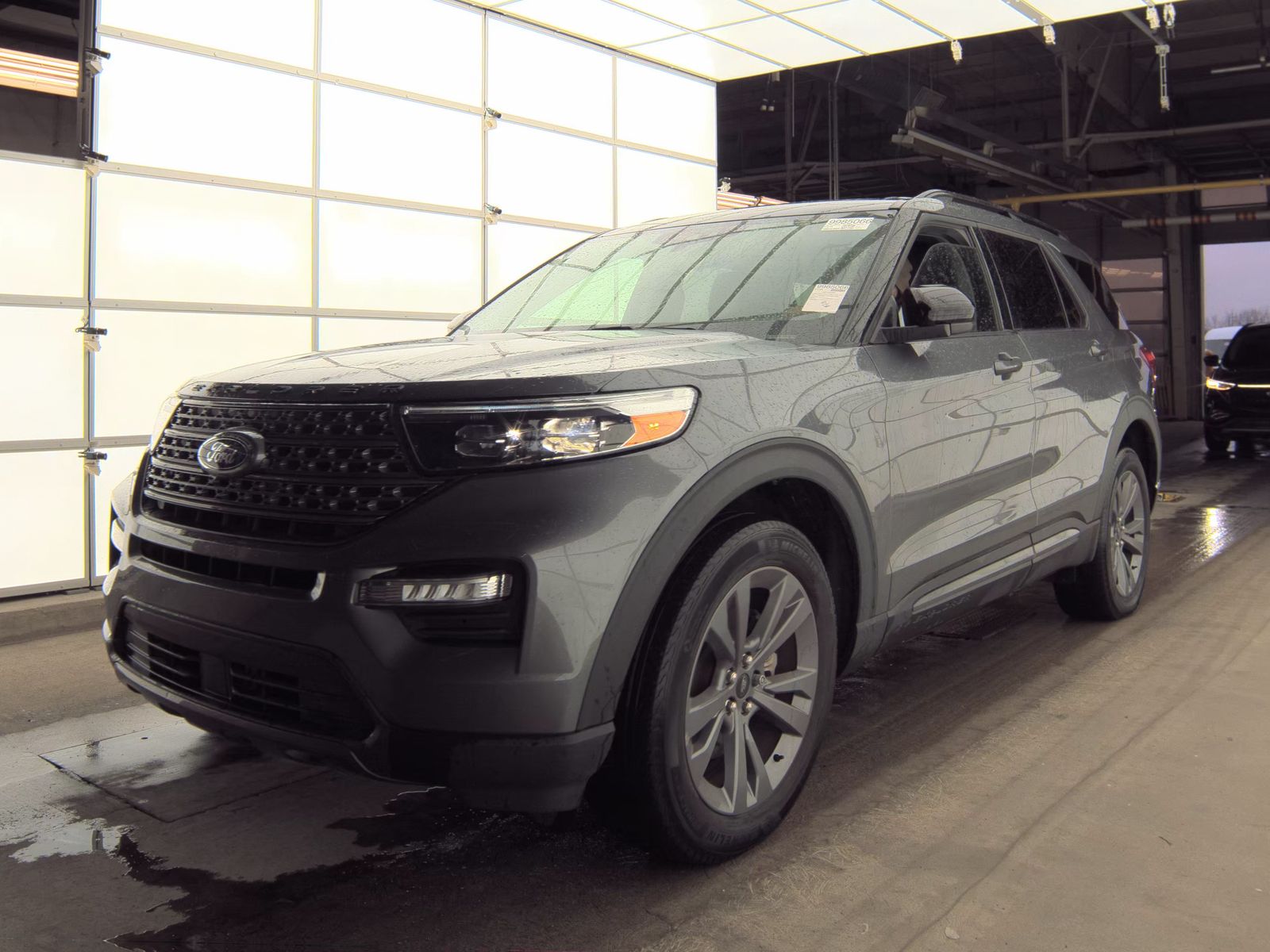 2022 Ford Explorer XLT AWD