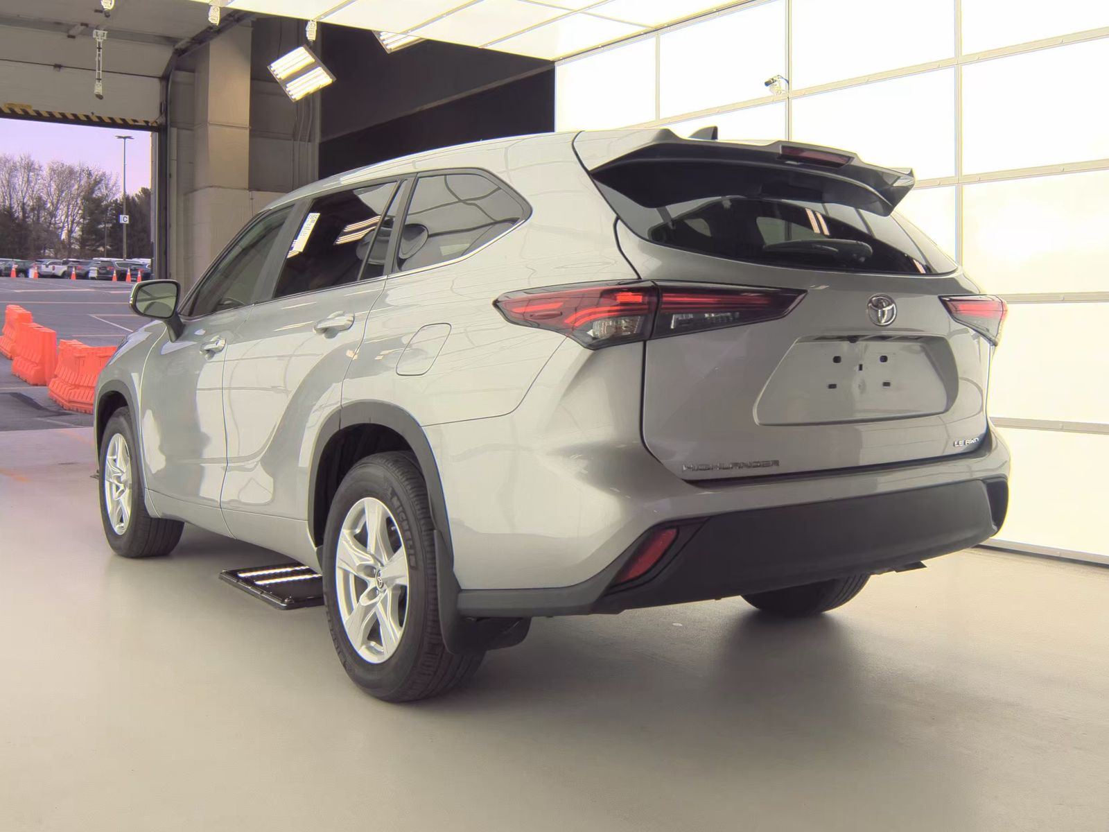 2024 Toyota Highlander LE AWD