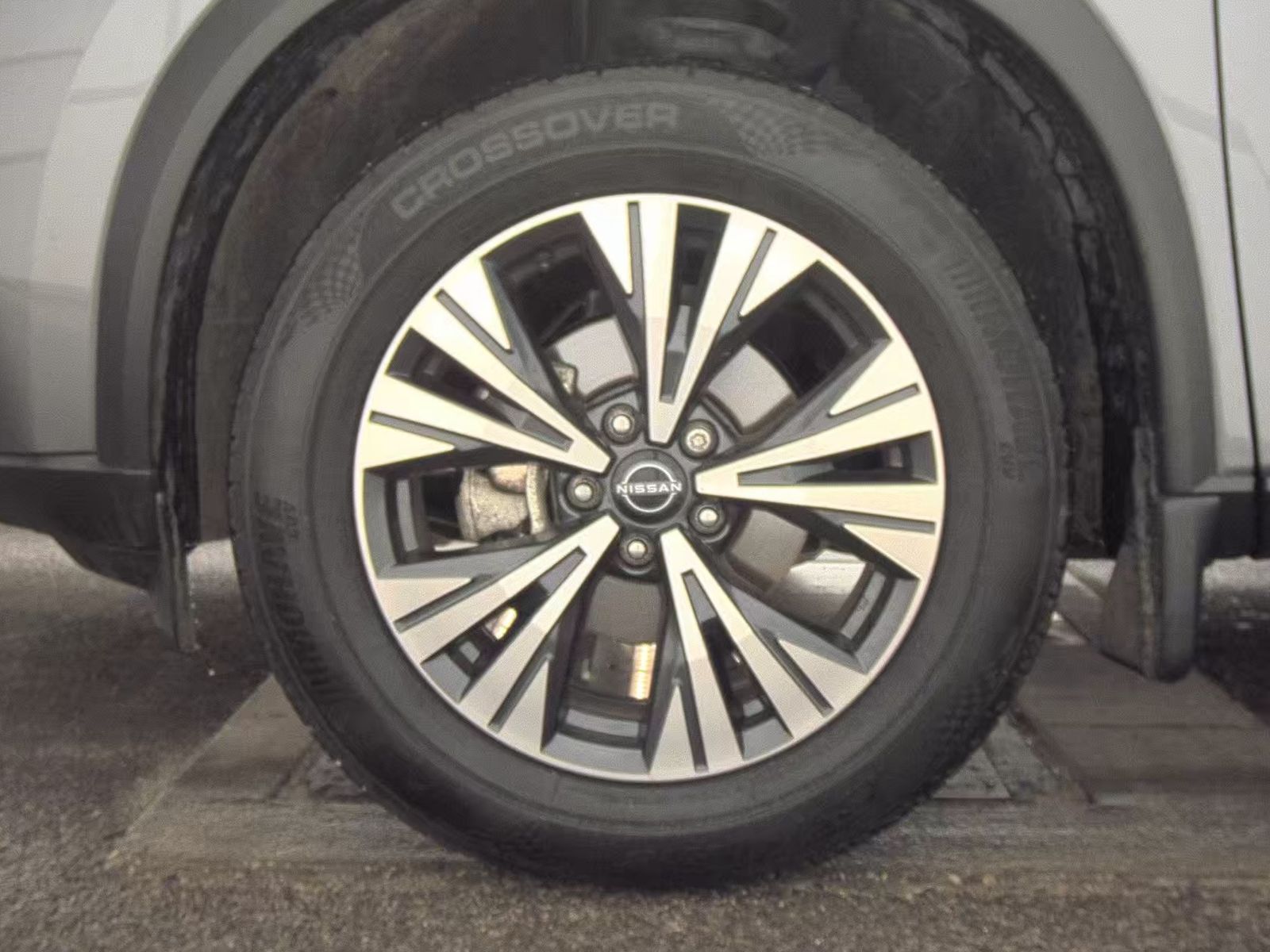 2023 Nissan Rogue SV AWD