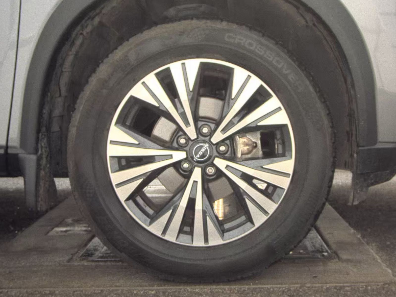 2023 Nissan Rogue SV AWD