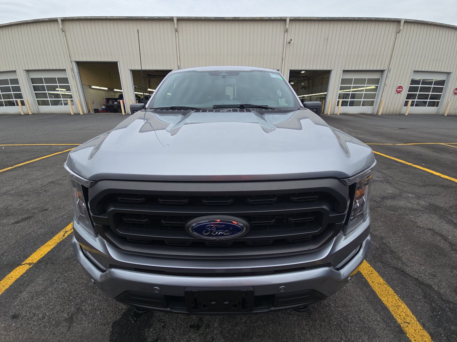2023 Ford F-150 Hybrid XLT AWD