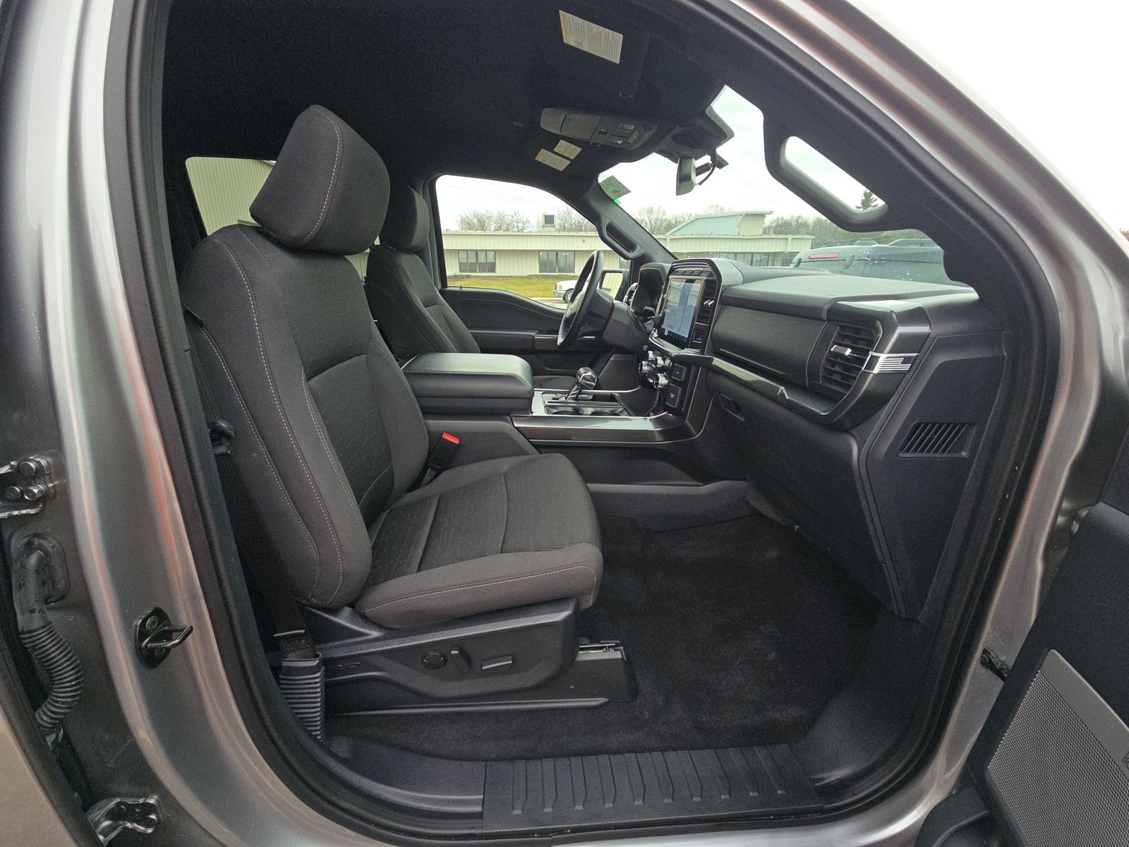 2023 Ford F-150 Hybrid XLT AWD