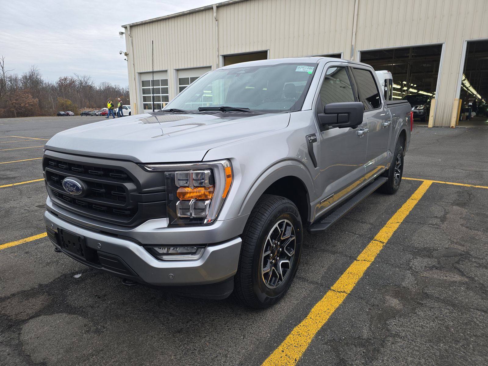 2023 Ford F-150 Hybrid XLT AWD