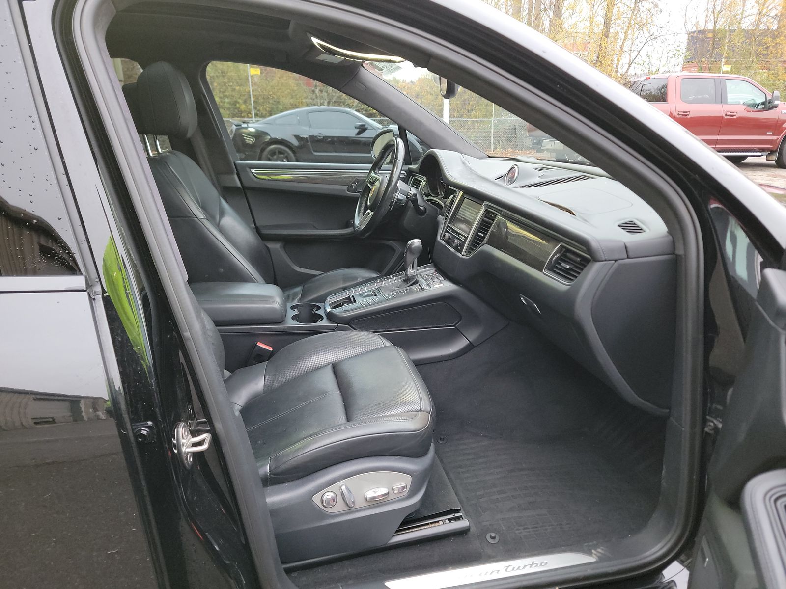 2016 Porsche Macan Turbo AWD