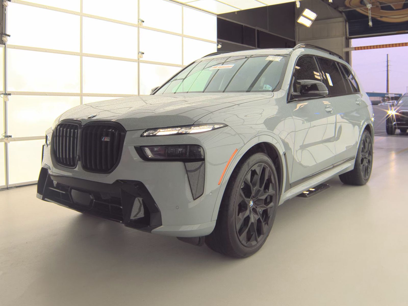 2024 BMW X7 M60i AWD