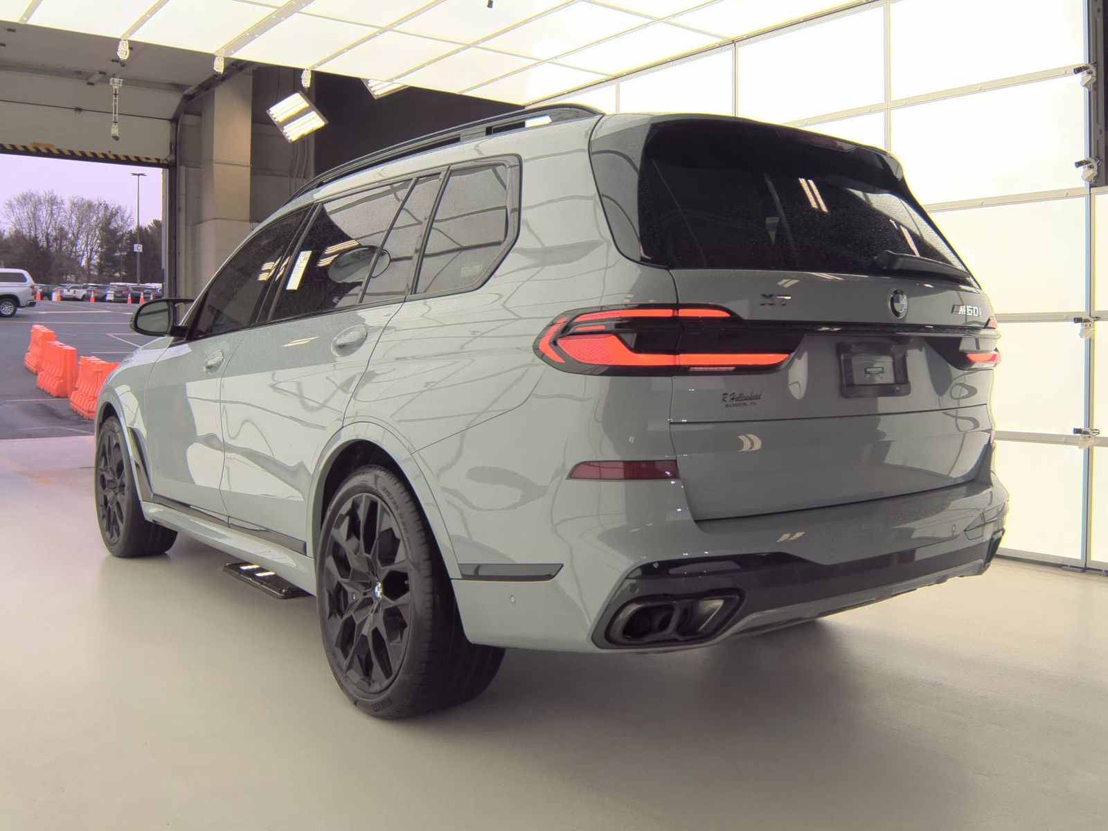 2024 BMW X7 M60i AWD