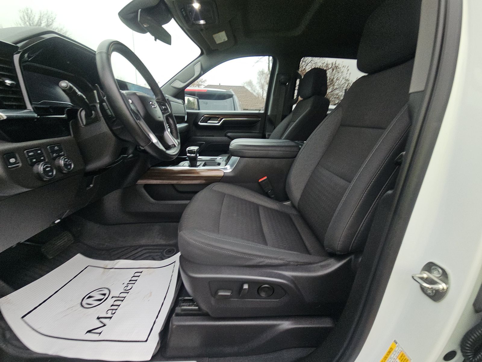 2024 Chevrolet Silverado 1500 LT Trail Boss AWD