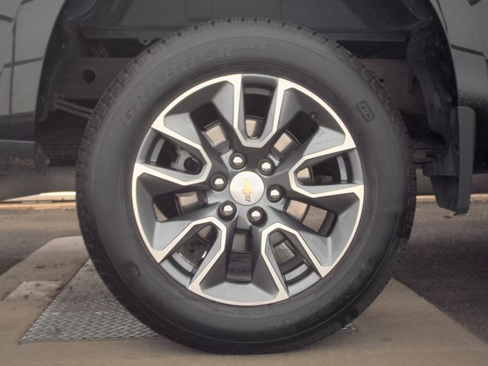 2023 Chevrolet Silverado 1500 LT AWD