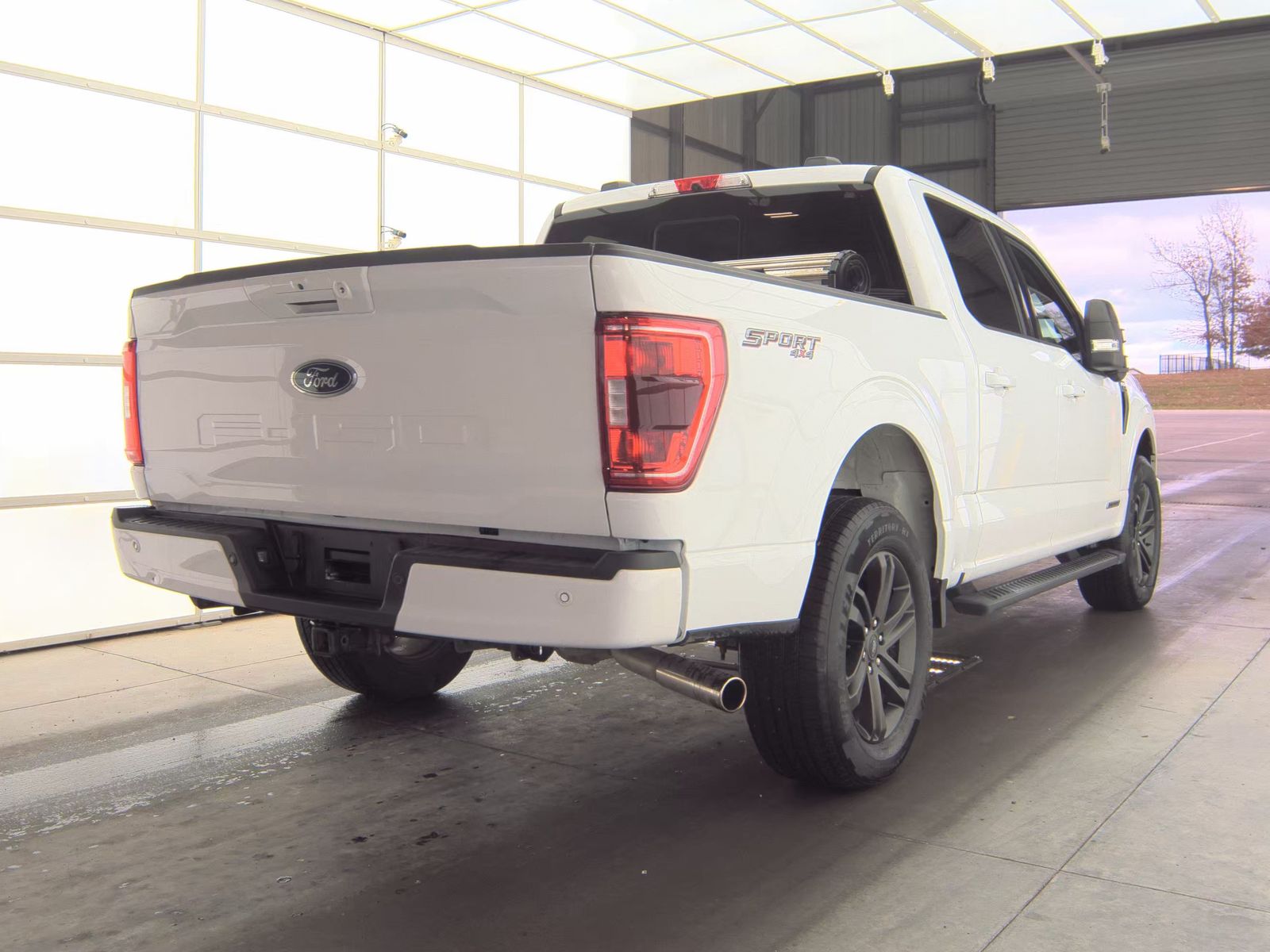 2022 Ford F-150 Hybrid XLT AWD