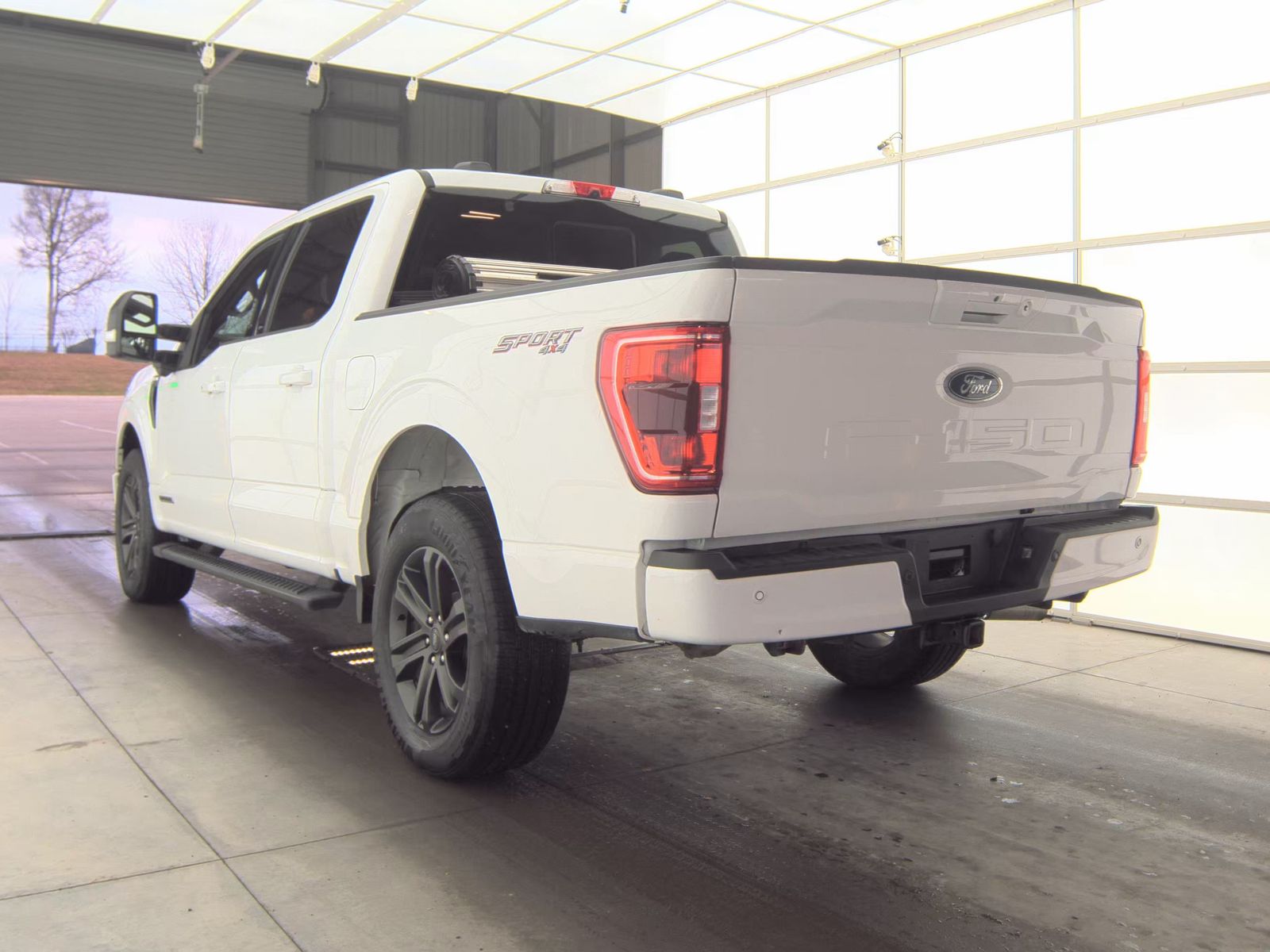 2022 Ford F-150 Hybrid XLT AWD