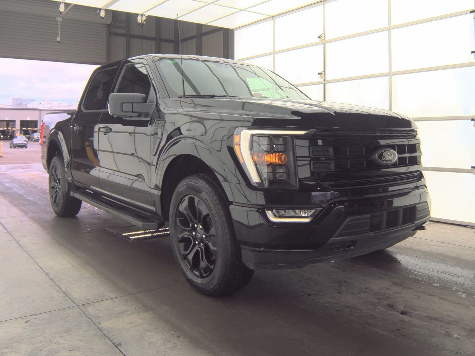 2023 Ford F-150 XLT AWD