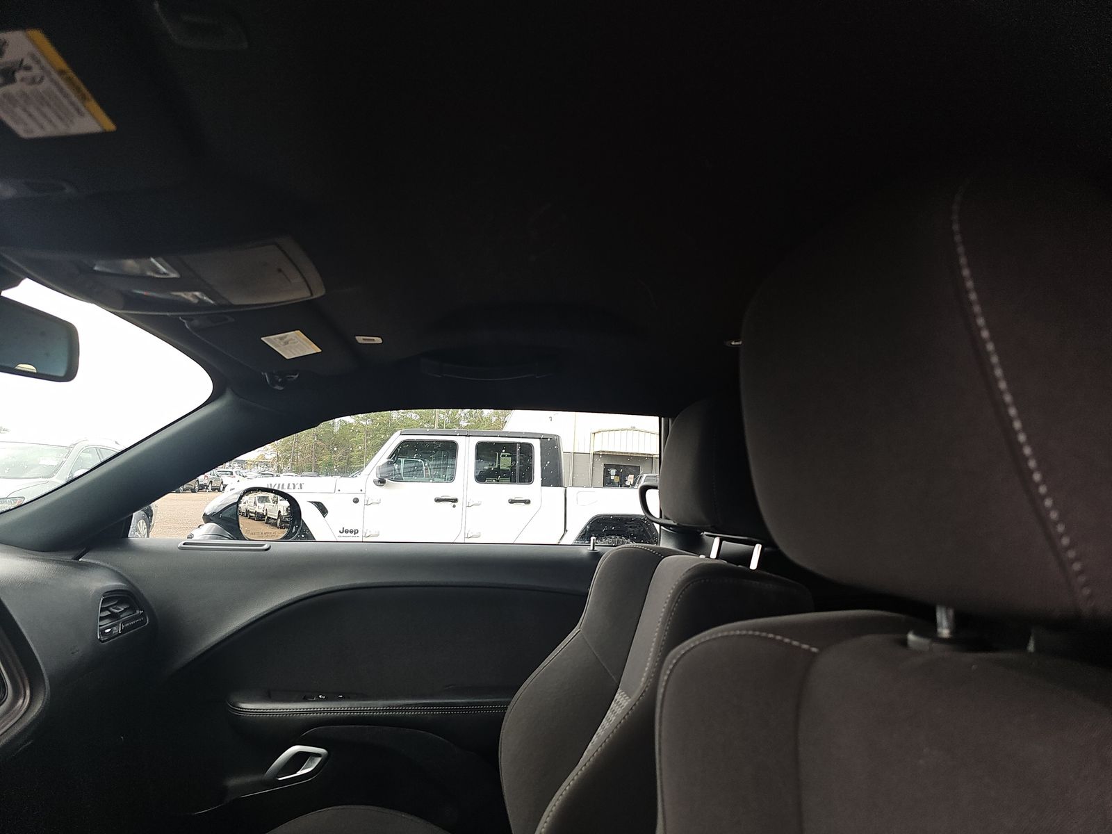 2023 Dodge Challenger R/T RWD