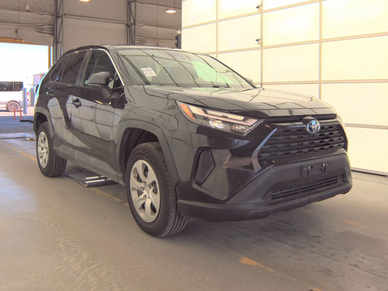 2024 Toyota RAV4 LE FWD