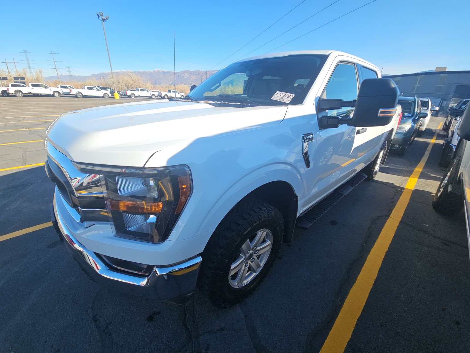 2023 Ford F-150 XLT AWD