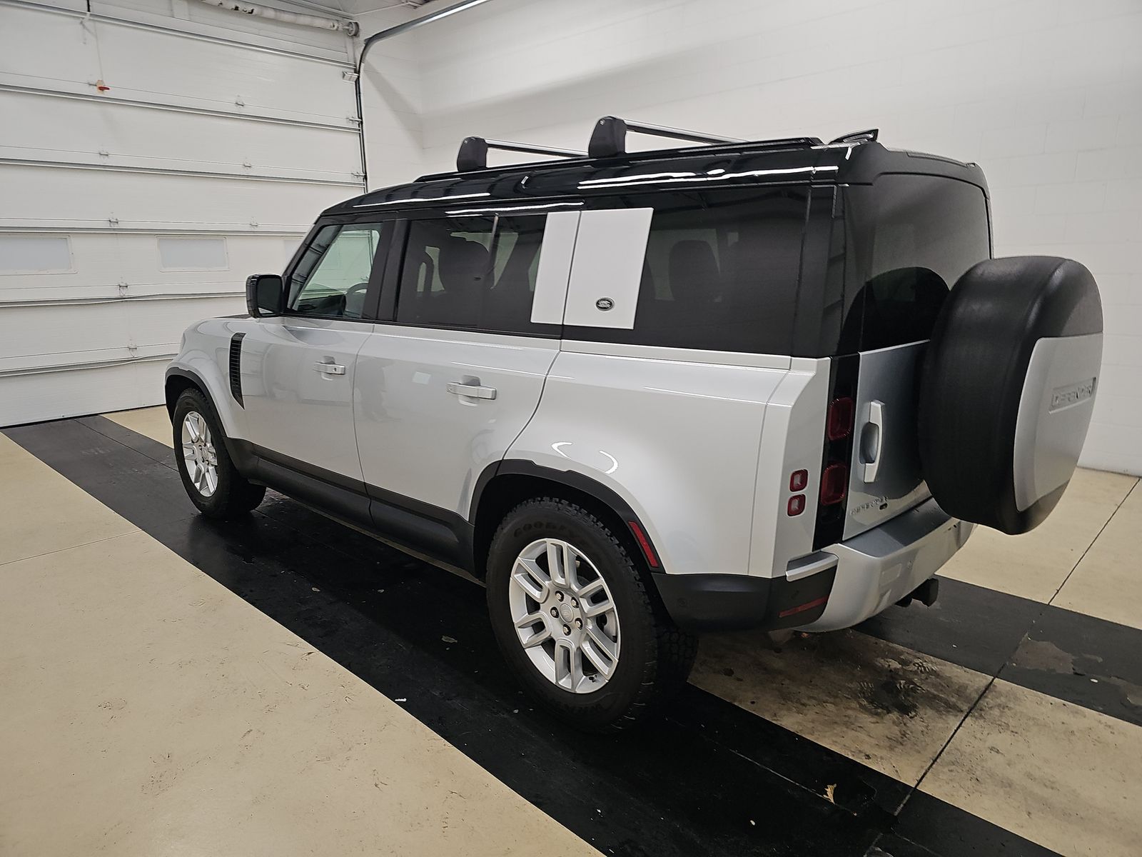 2020 Land Rover Defender 110 S AWD