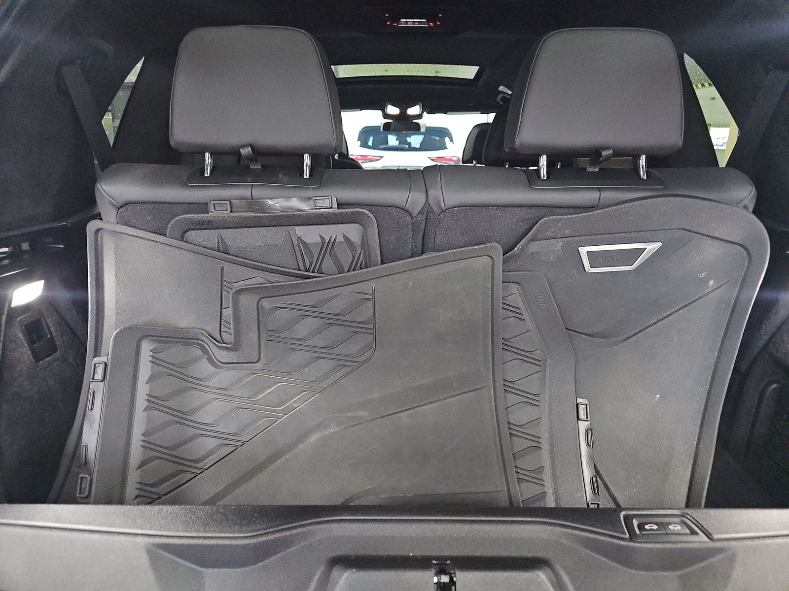 2024 BMW X7 M60i AWD