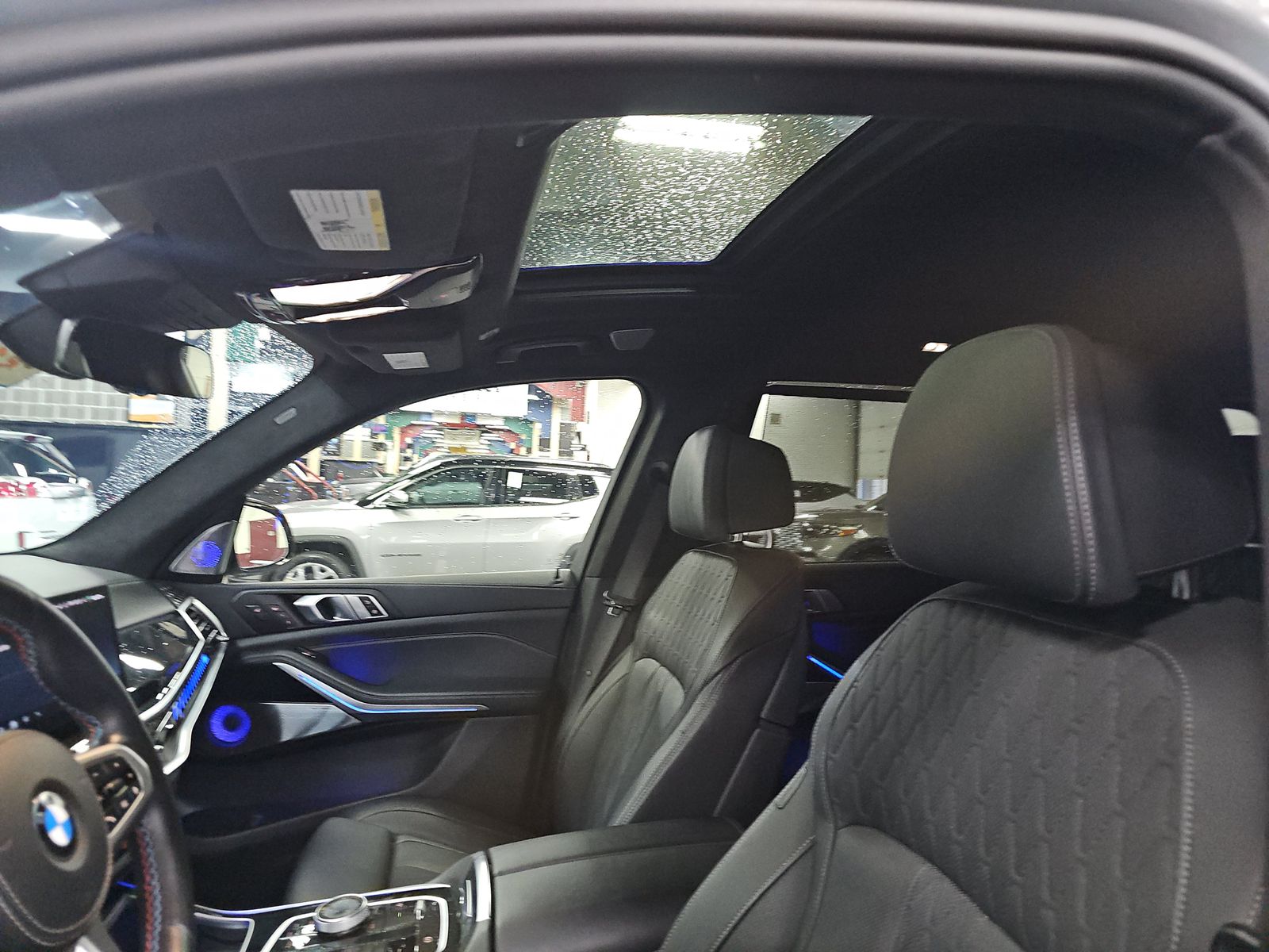 2024 BMW X7 M60i AWD