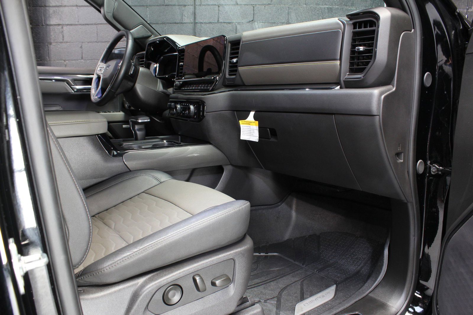 2025 Chevrolet Silverado 1500 ZR2 AWD