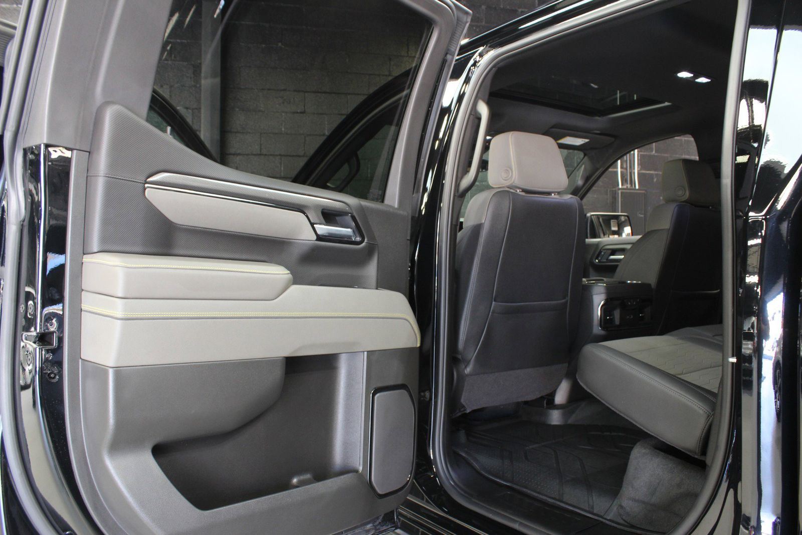 2025 Chevrolet Silverado 1500 ZR2 AWD