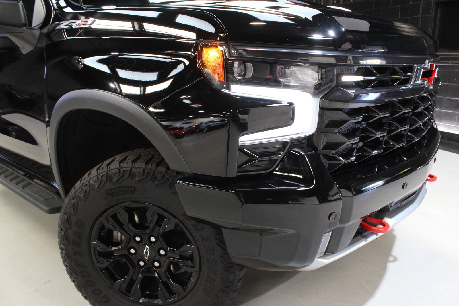 2025 Chevrolet Silverado 1500 ZR2 AWD