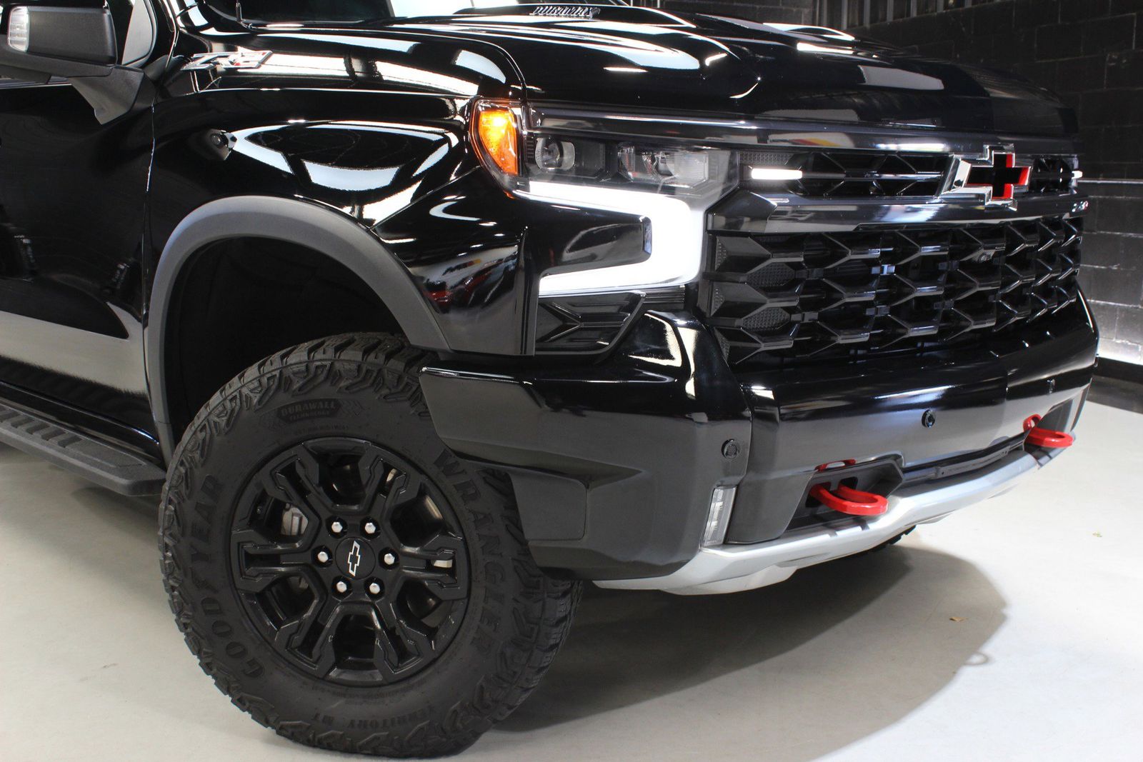 2025 Chevrolet Silverado 1500 ZR2 AWD