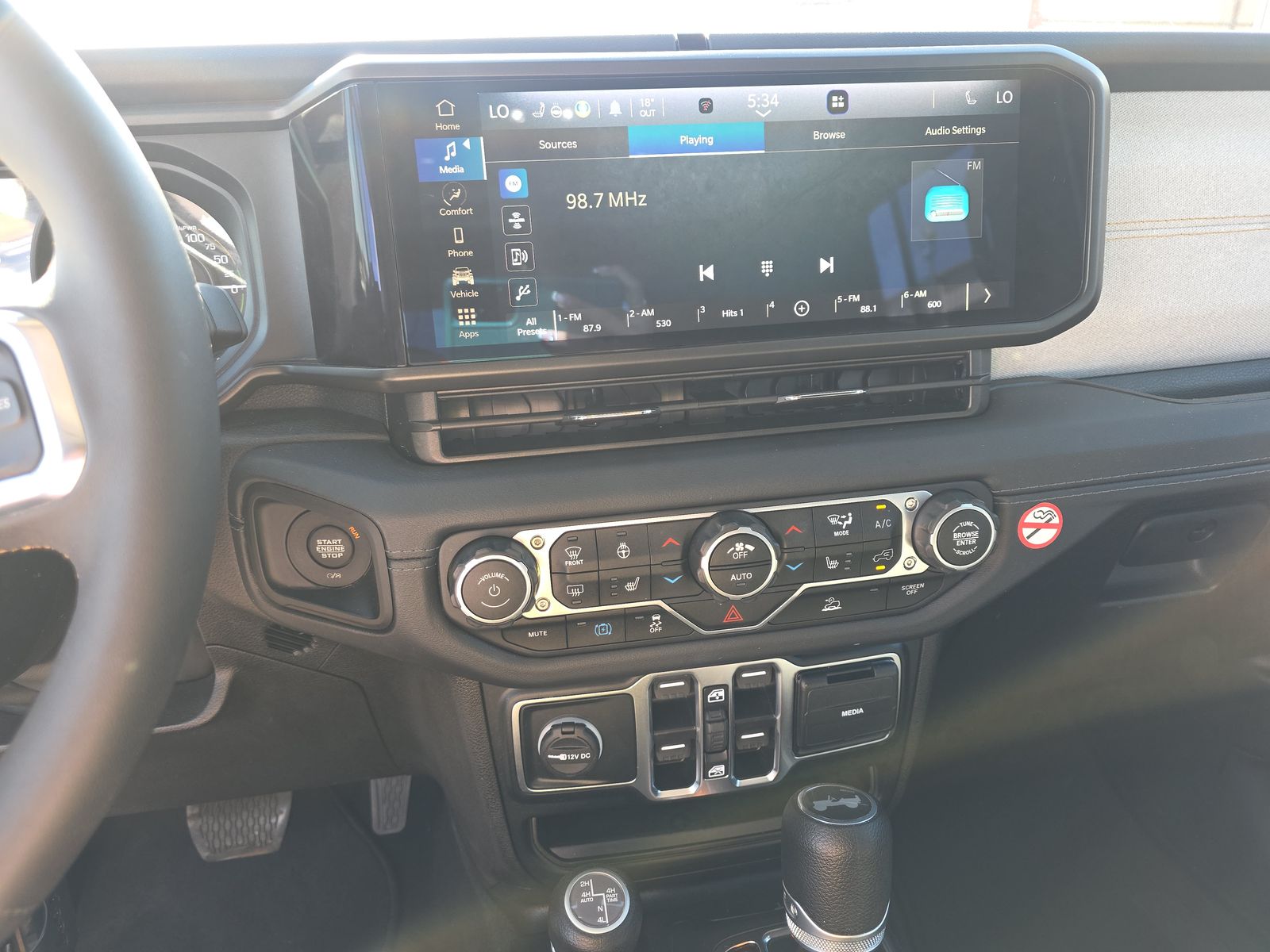 2024 Jeep Wrangler 4xe Sahara AWD