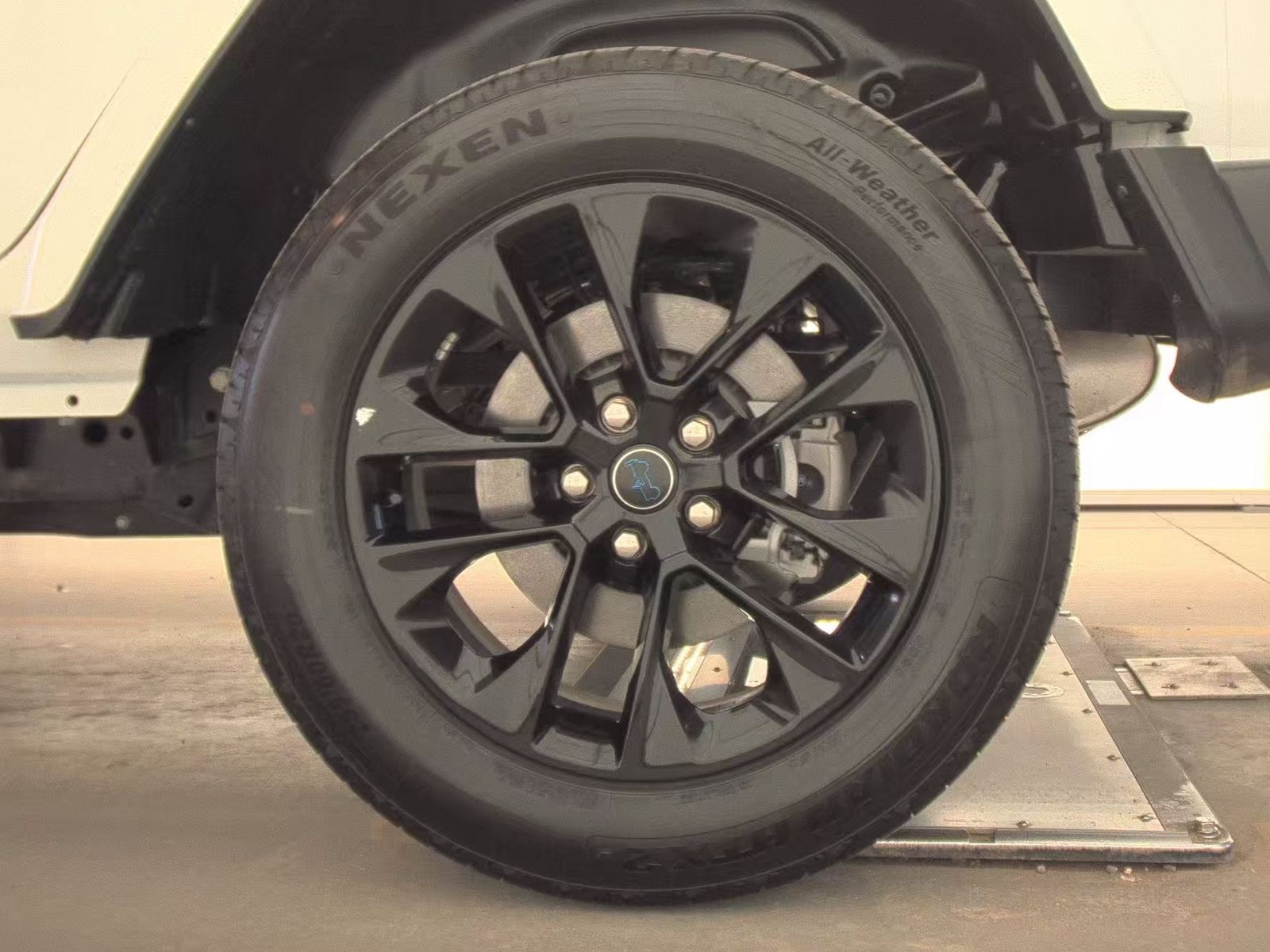 2024 Jeep Wrangler 4xe Sahara AWD