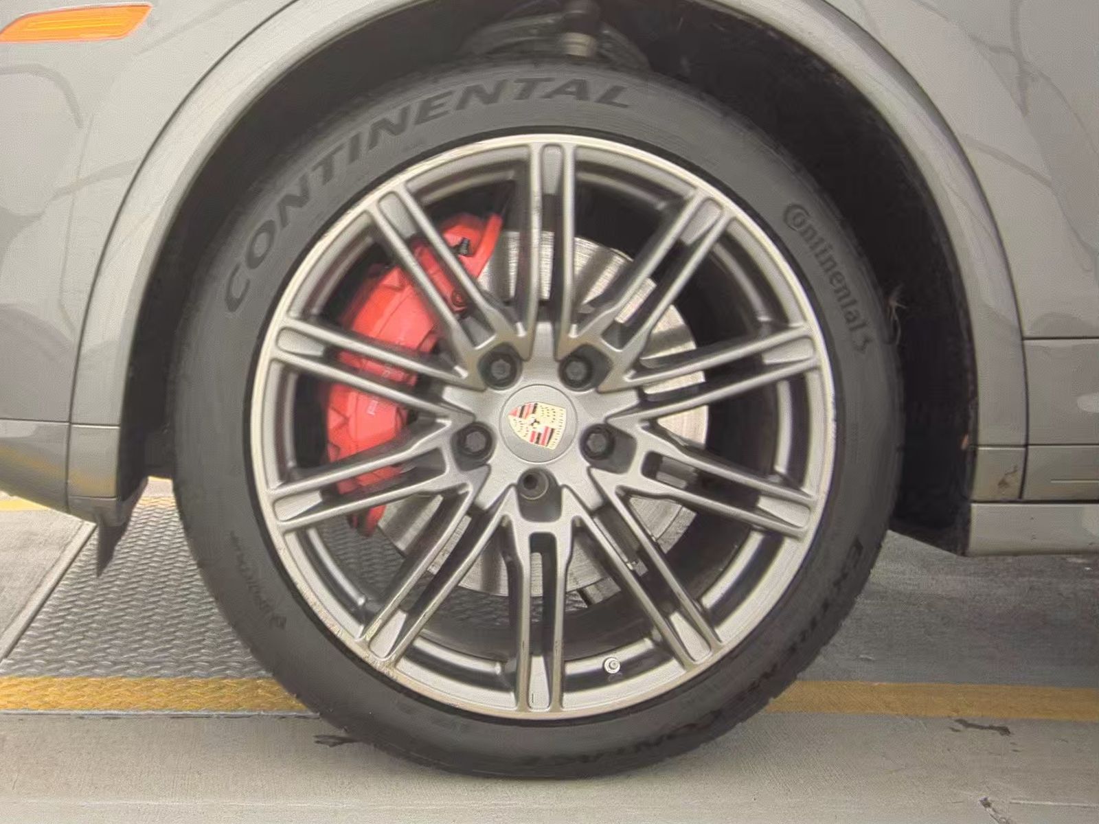 2016 Porsche Cayenne GTS AWD