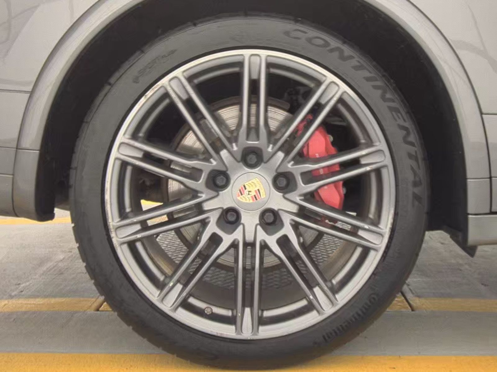 2016 Porsche Cayenne GTS AWD