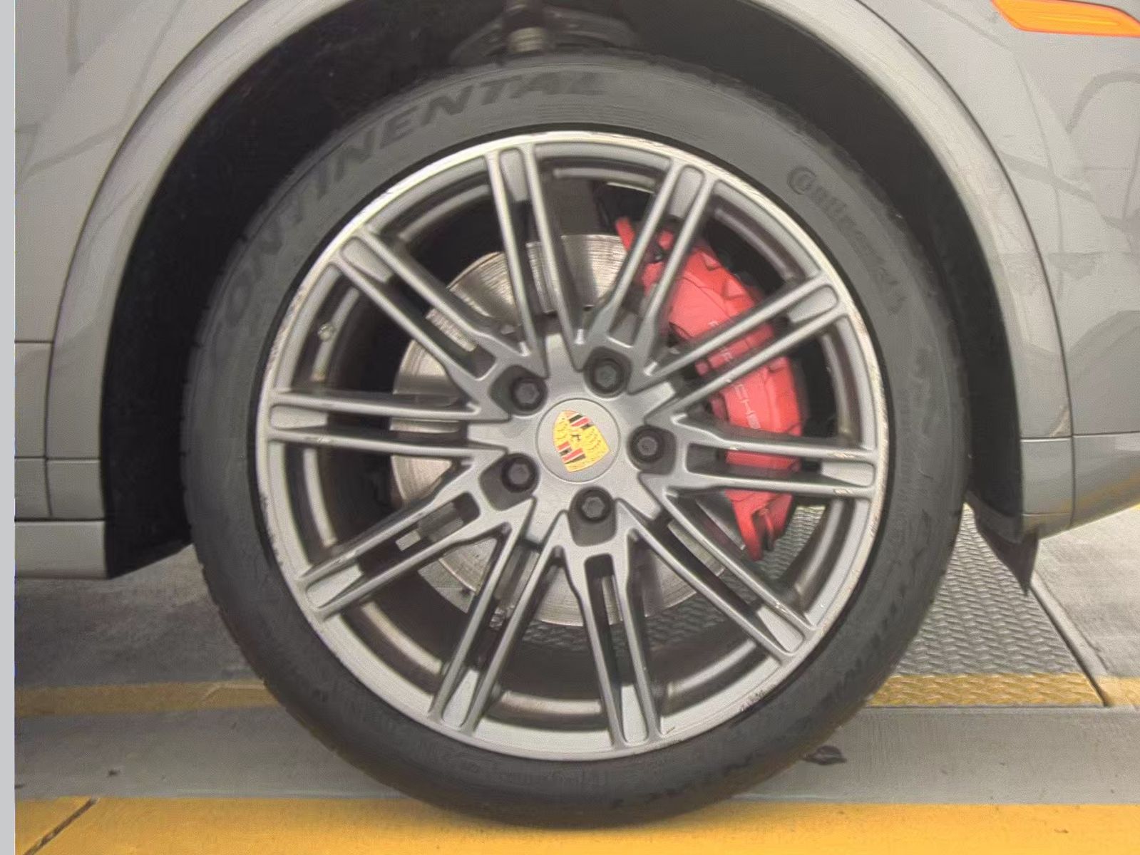 2016 Porsche Cayenne GTS AWD