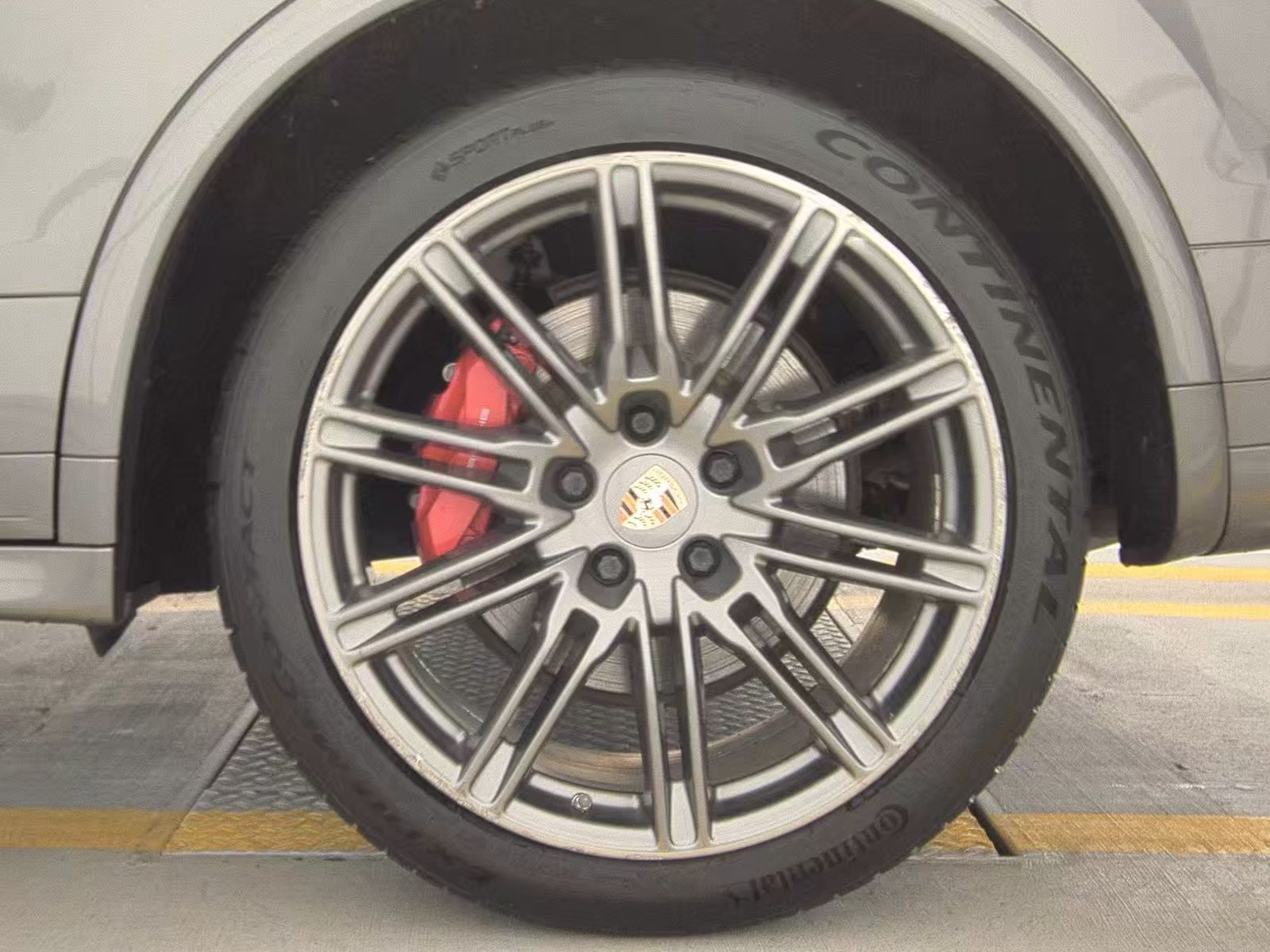 2016 Porsche Cayenne GTS AWD