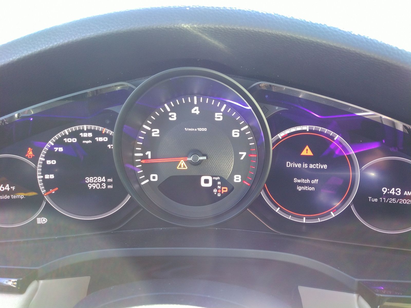 2022 Porsche Cayenne Platinum Edition AWD