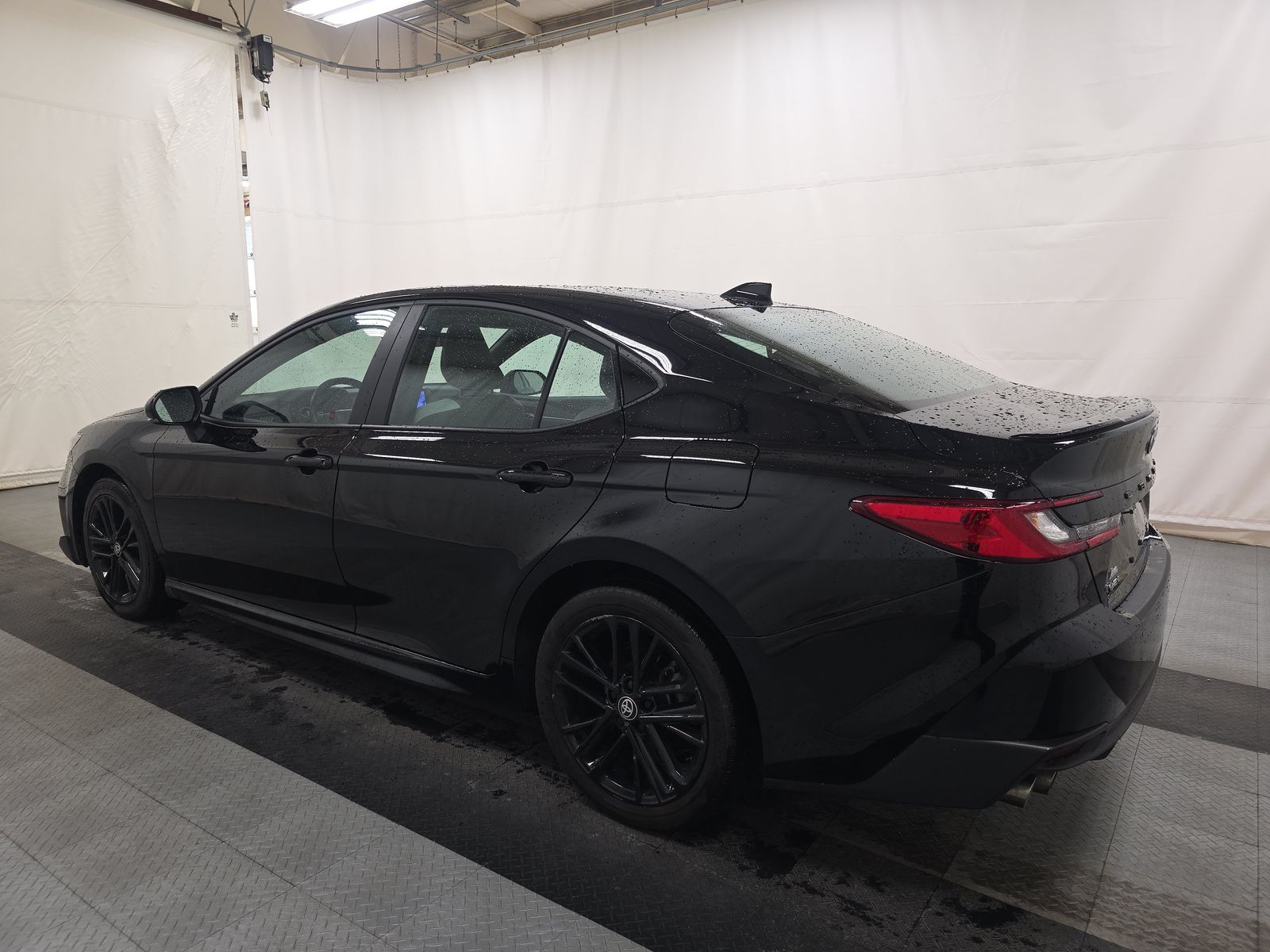 2025 Toyota Camry SE AWD