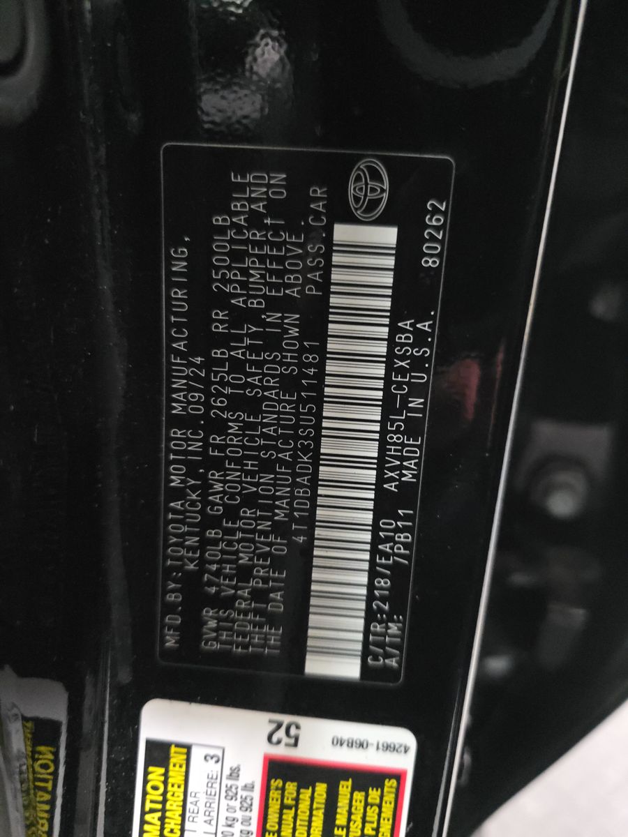 2025 Toyota Camry SE AWD